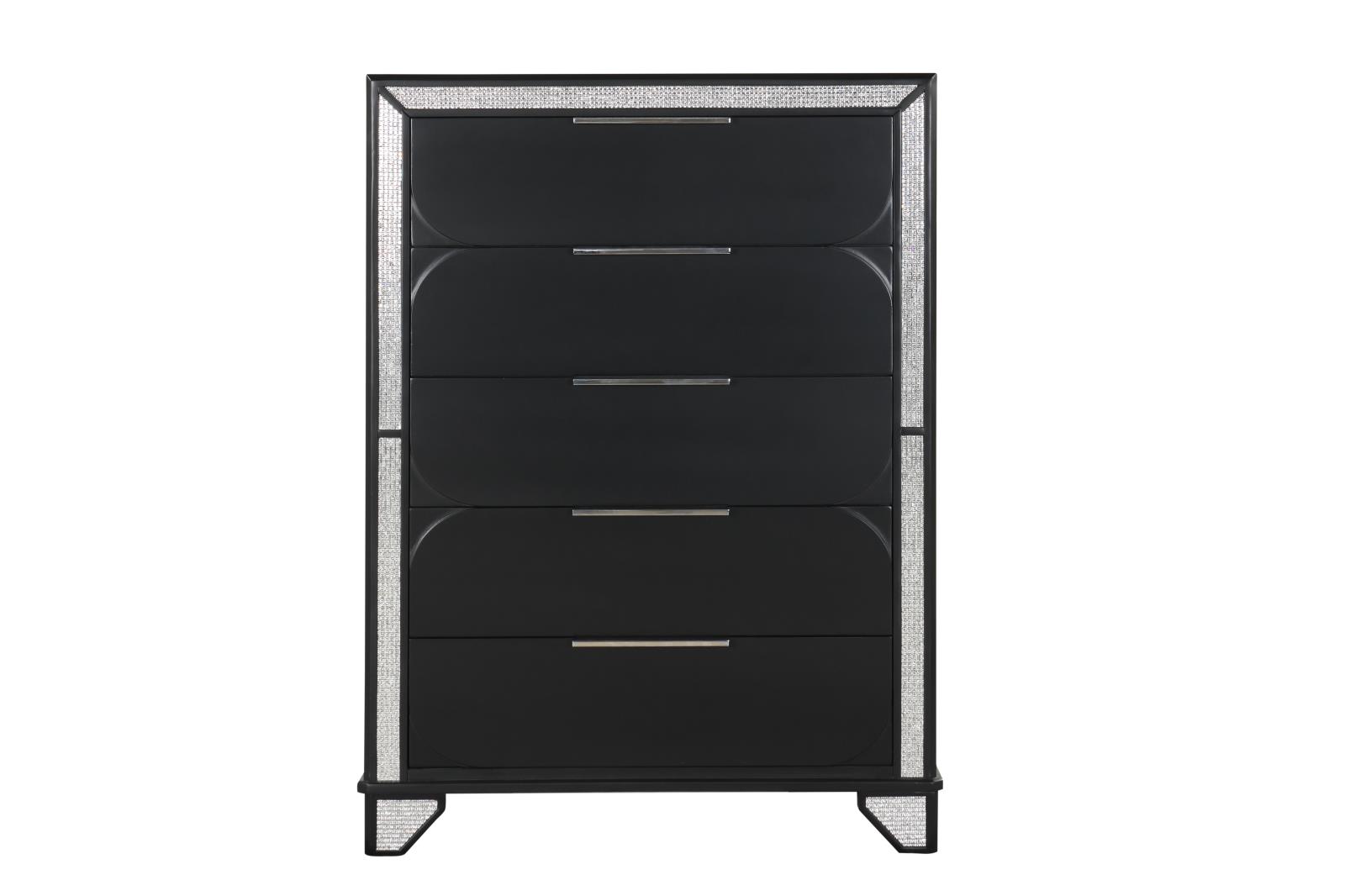 Diamond Black Chest