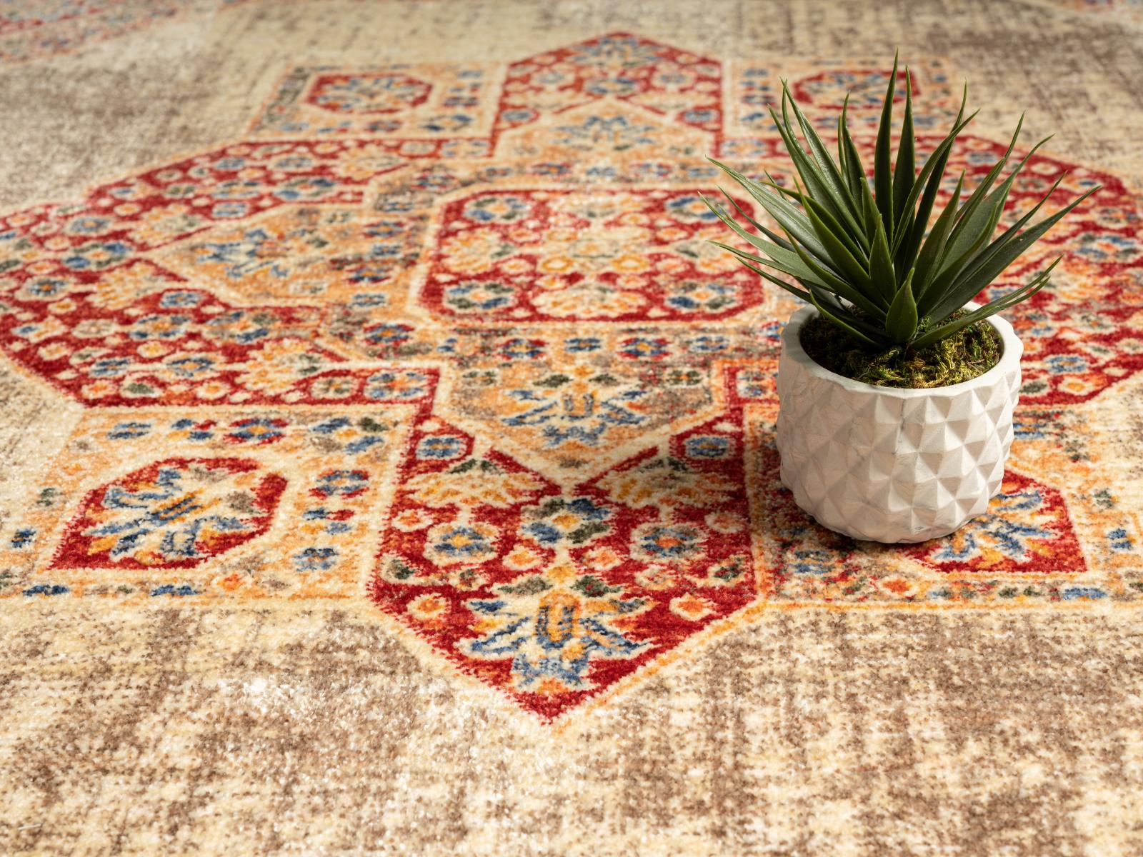 Heriz HZ02 Beige Area Rug — view 6