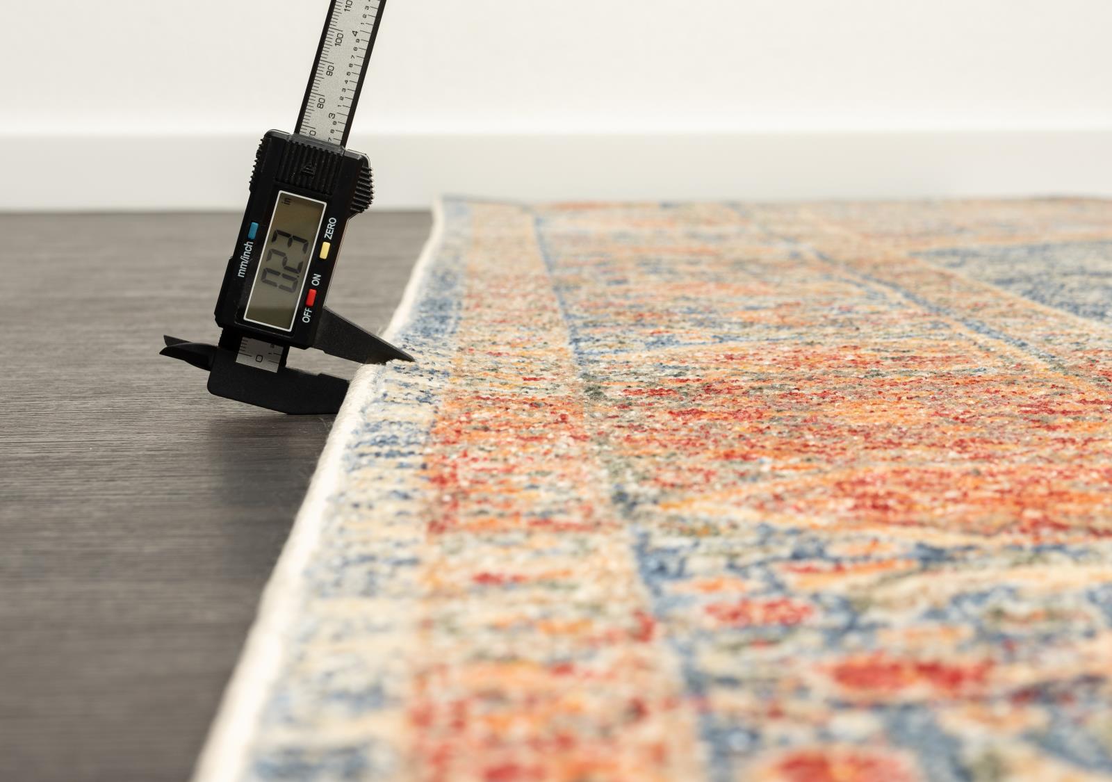 Heriz HZ03 Blue Area Rug — view 3