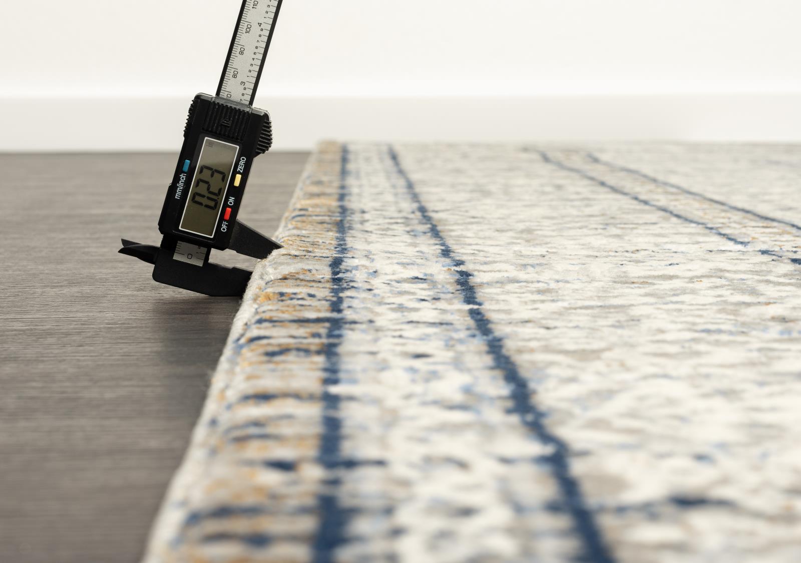 Volos VL01 Gray Area Rug — view 4