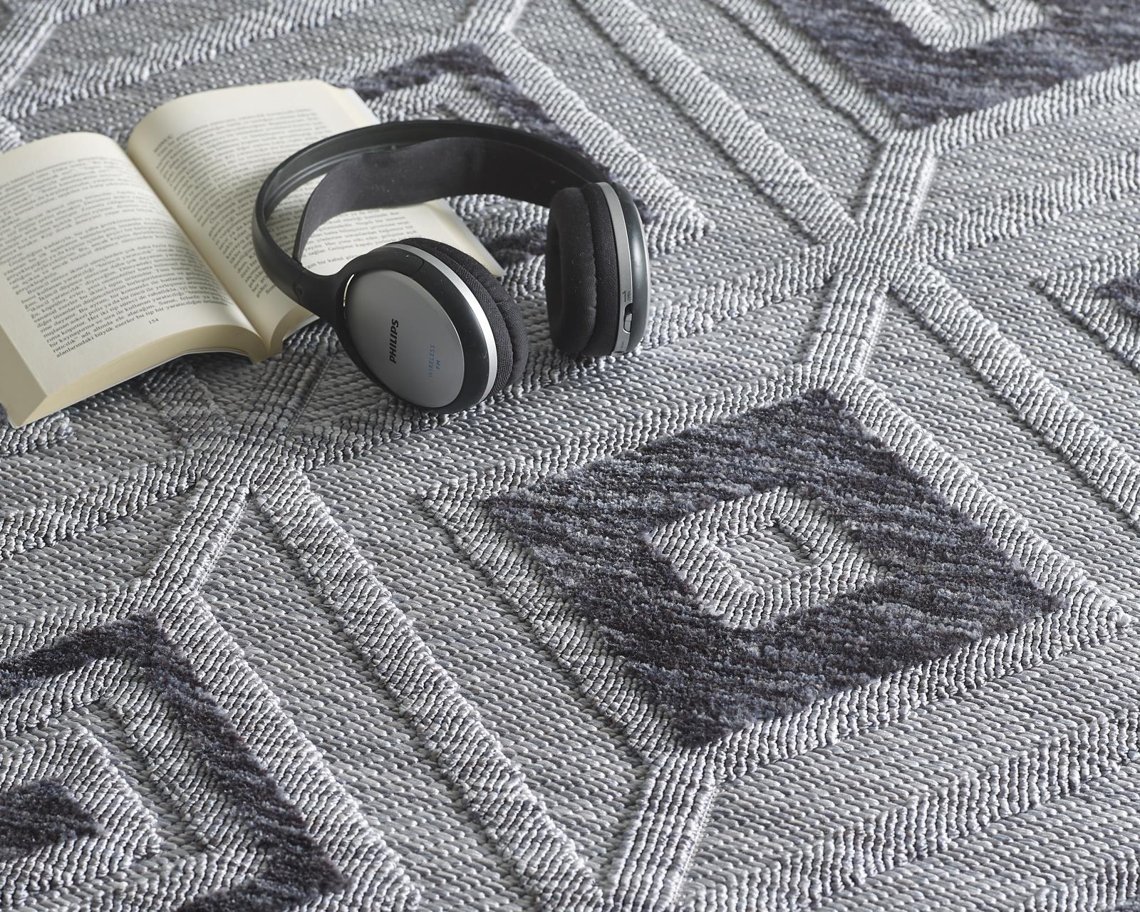 Milos ML05 Dark Gray Area Rug — view 5