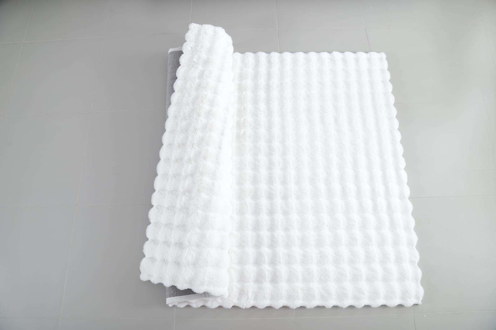 Valencia Fur VF03 White Shag Rug — view 5