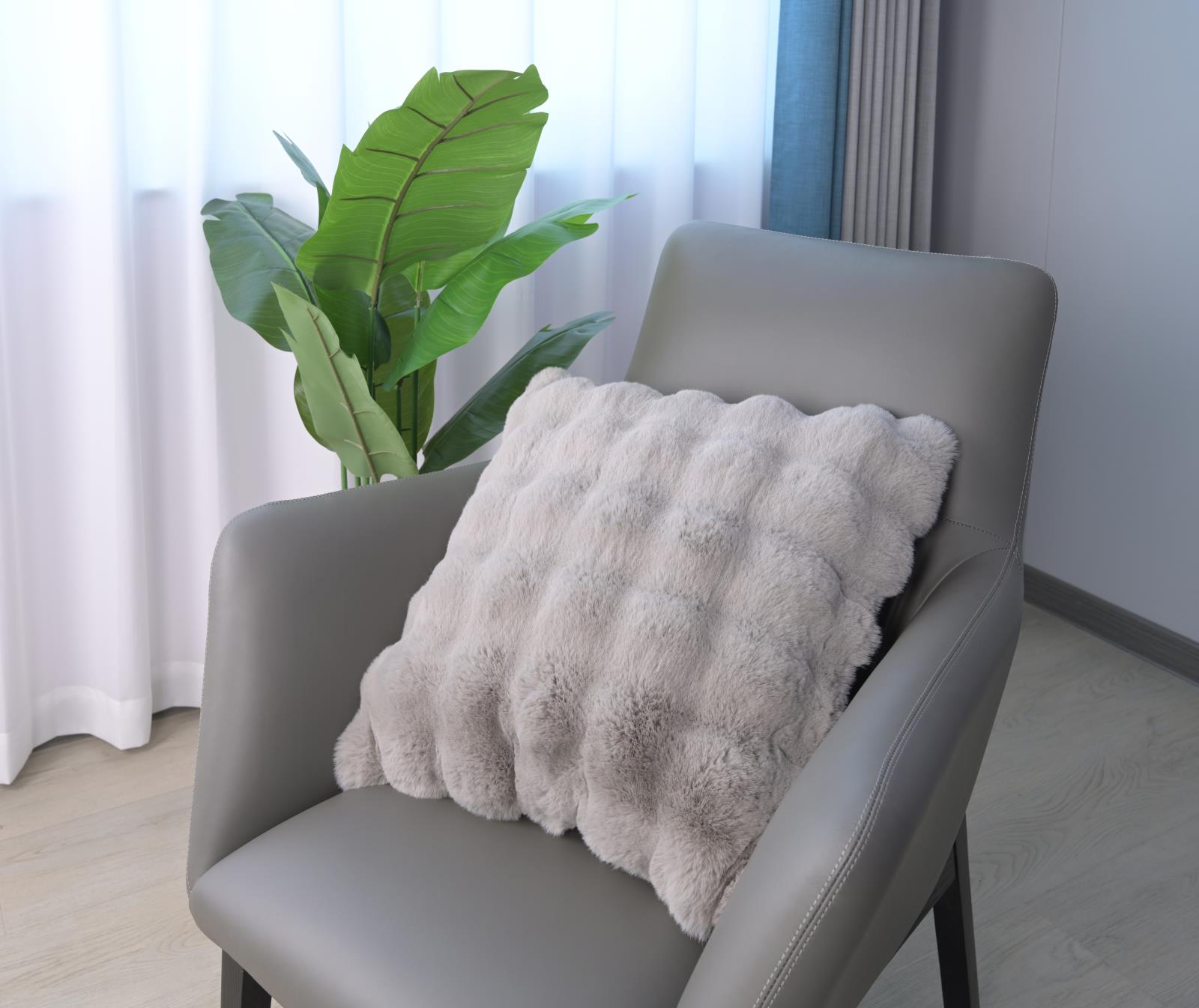 Valencia Fur VF02P Cream Accent Pillow — view 2