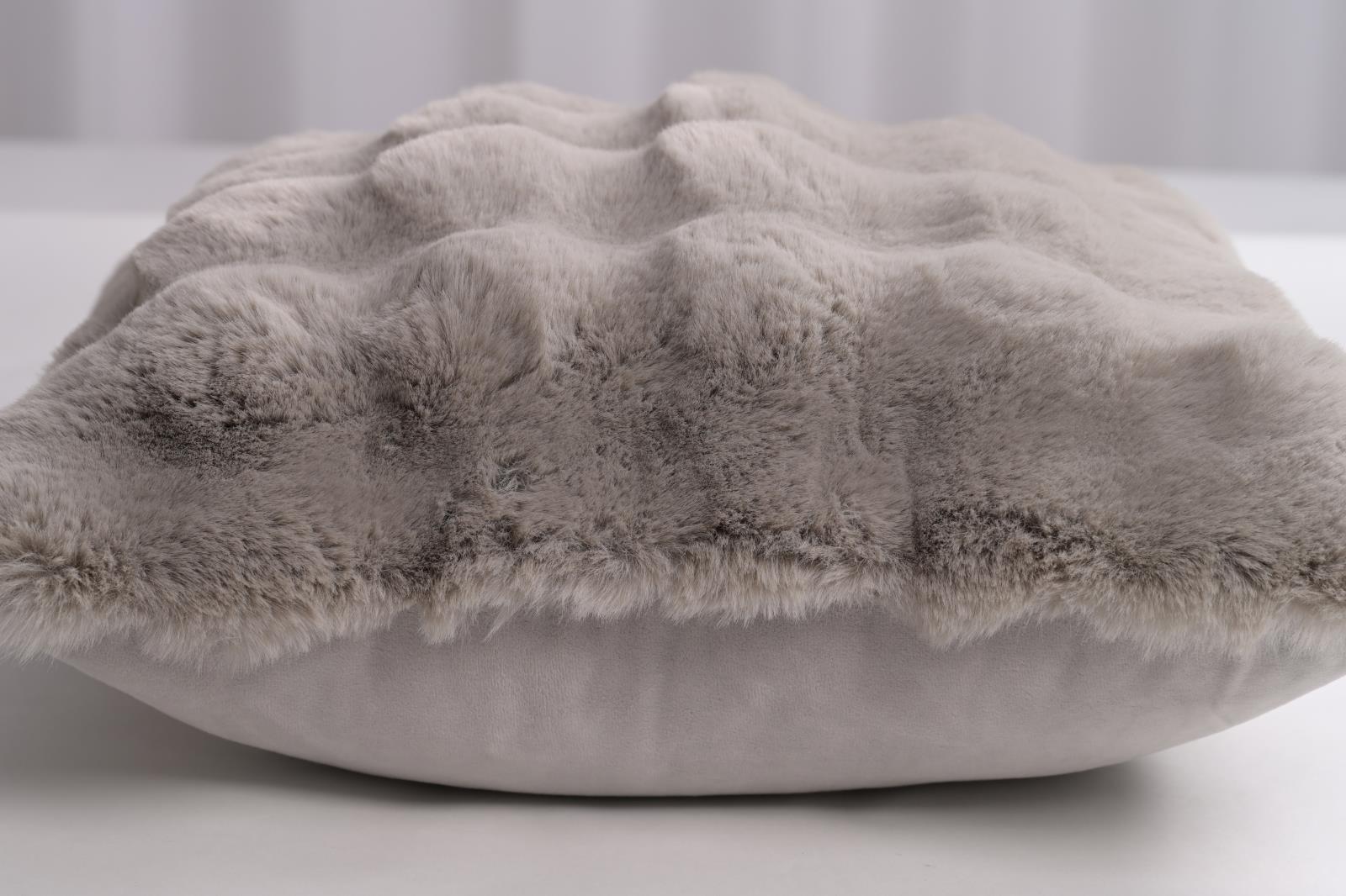 Valencia Fur VF02P Cream Accent Pillow — view 6
