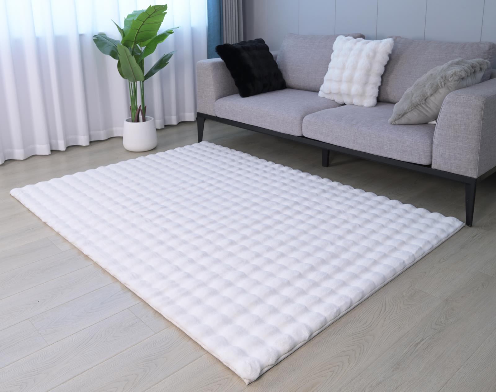Valencia Fur VF03P White Accent Pillow — view 8