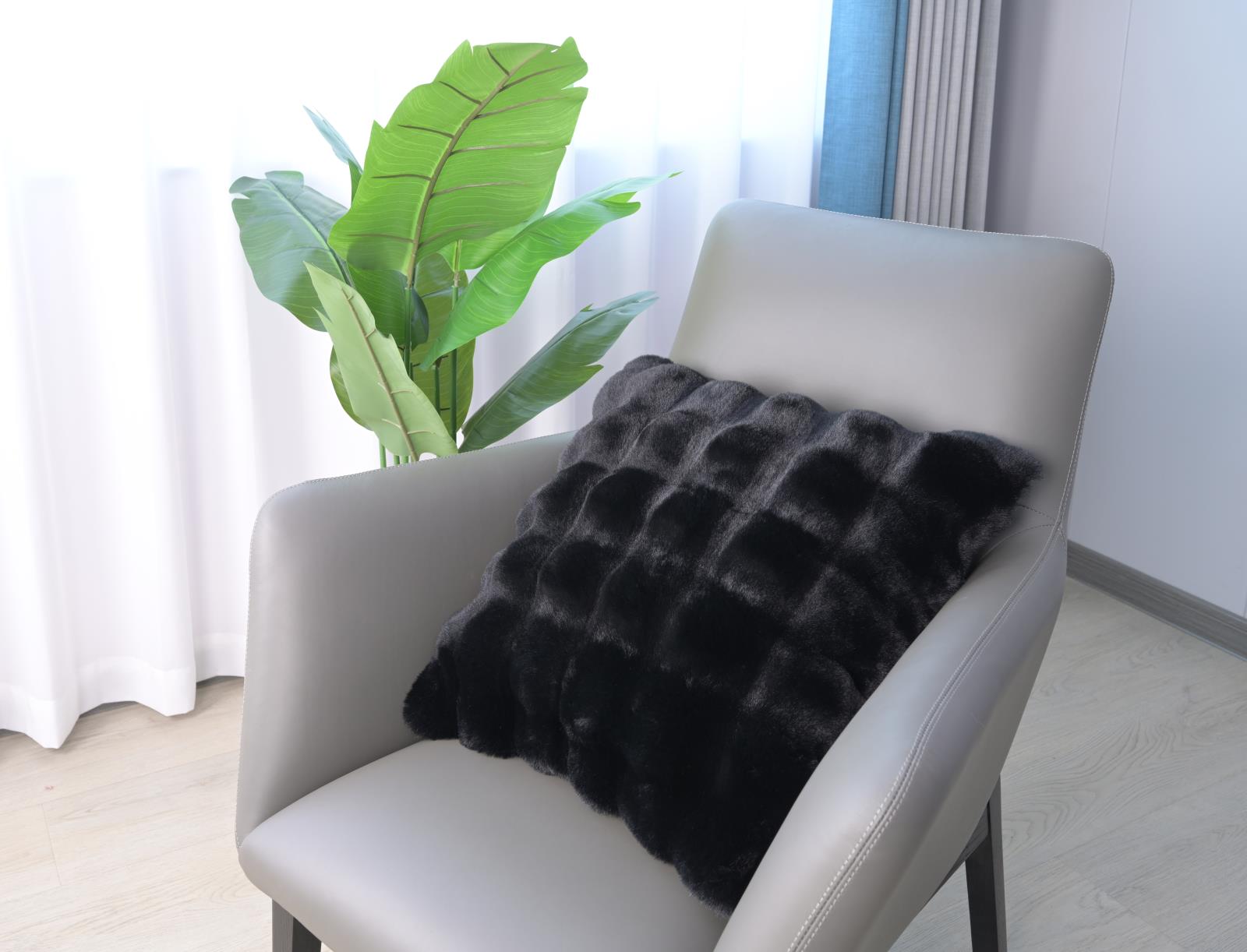 Valencia Fur VF04P Black Accent Pillow — view 5