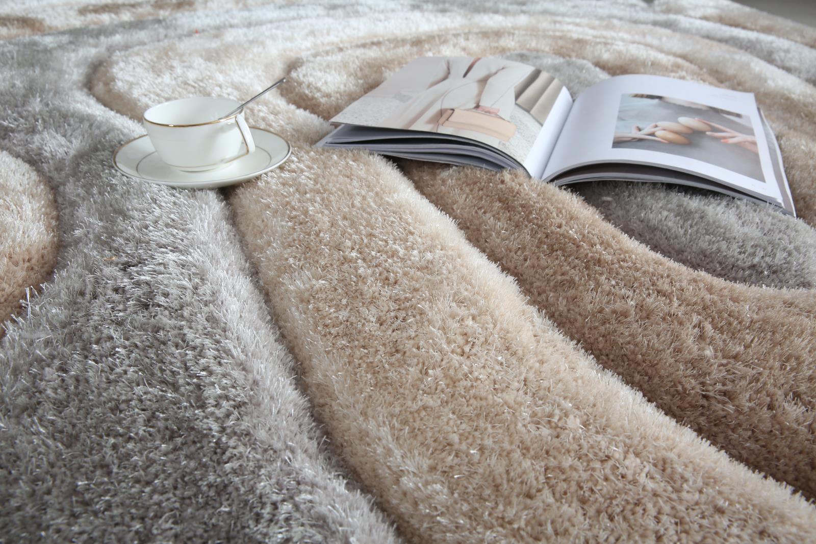 Mateos MS64 Light Gray Shag Rug — view 3