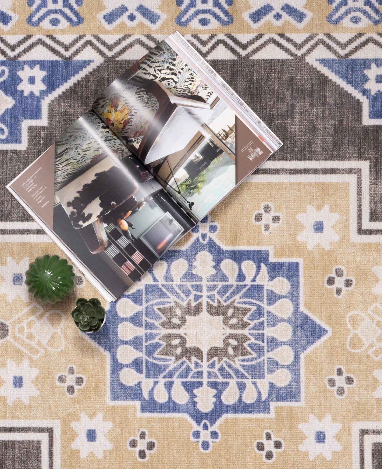 Washable WR01 Cream Area Rug — view 4