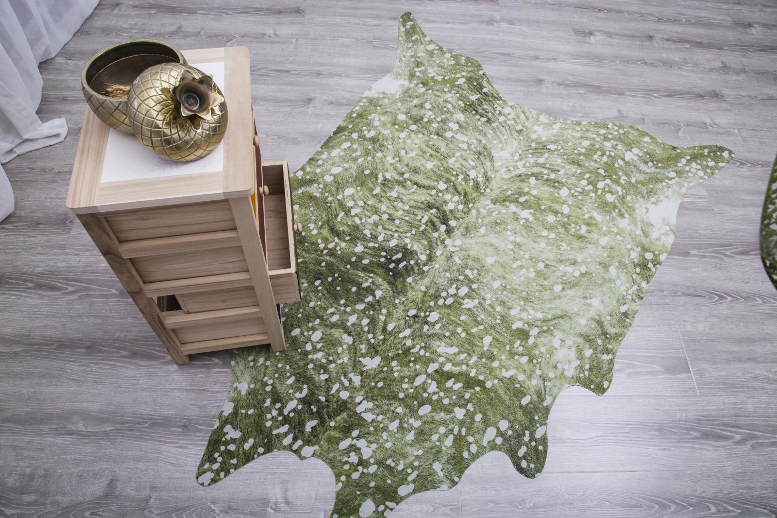 Rio RI07 Green Area Rug — view 7