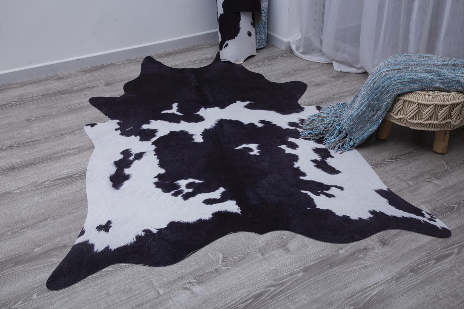 Rio RI06 Black Area Rug — view 8