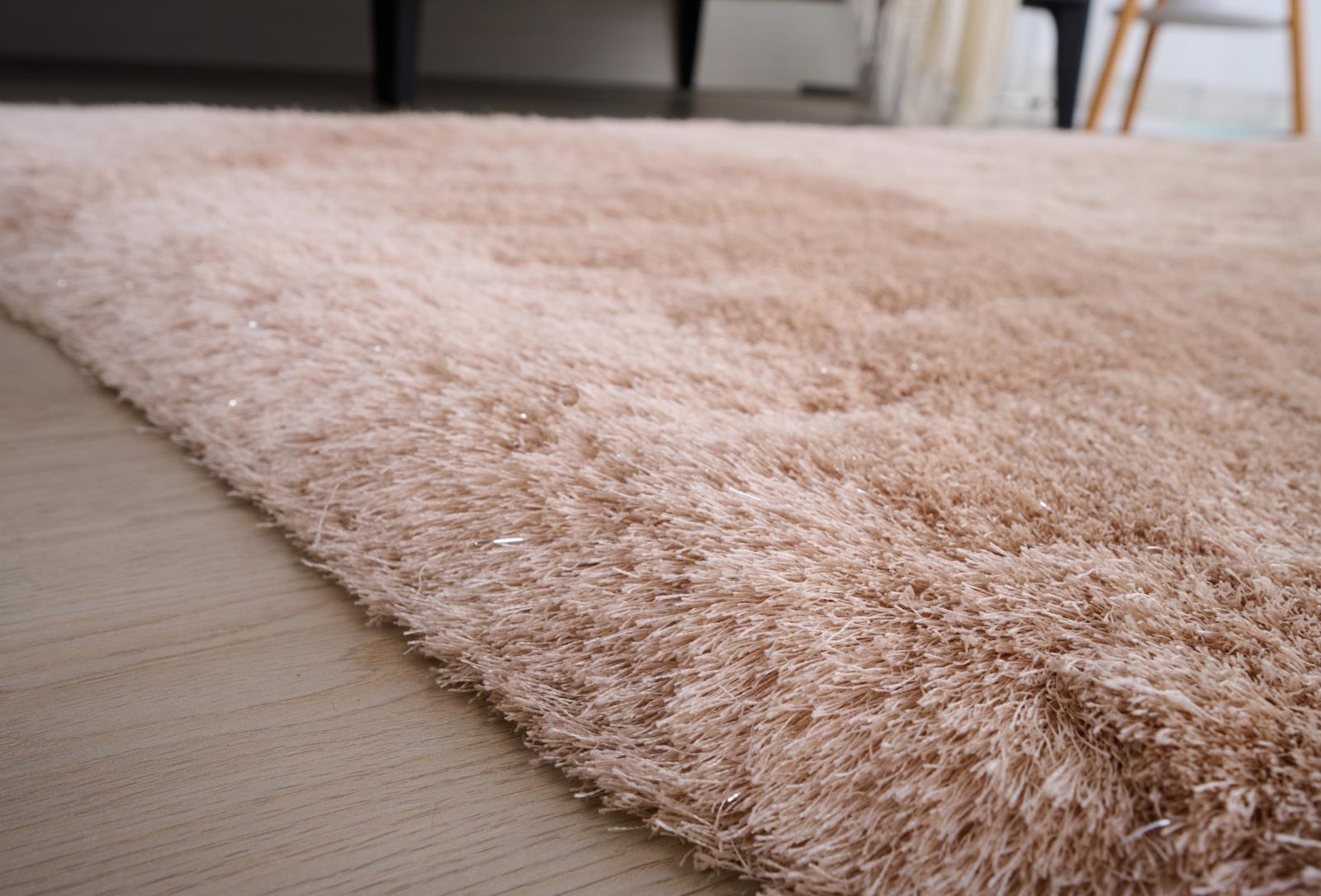 Urban UR08 Champagne Shag Rug — view 7