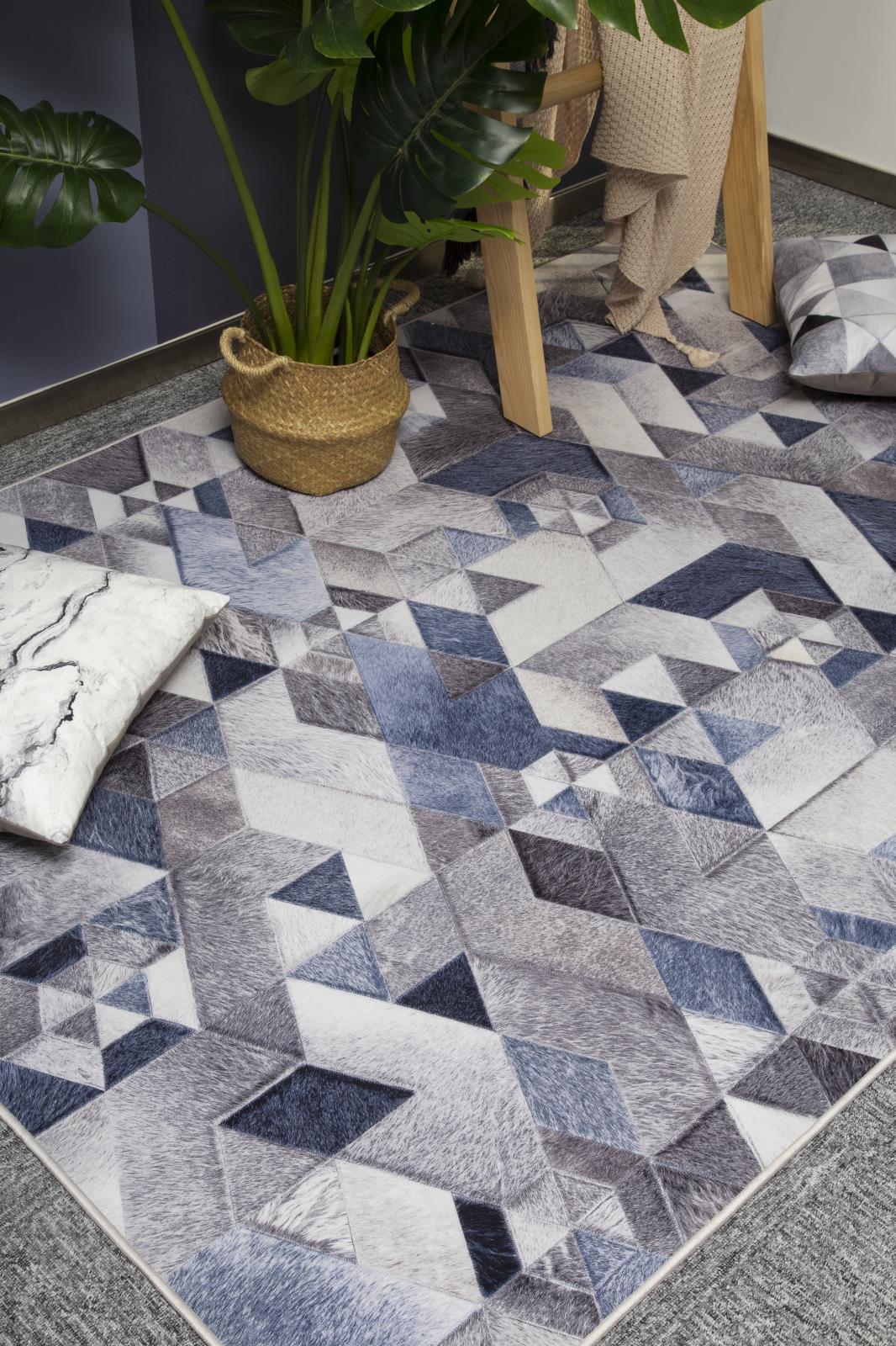 Capri CC04 Multicolor Area Rug — view 9