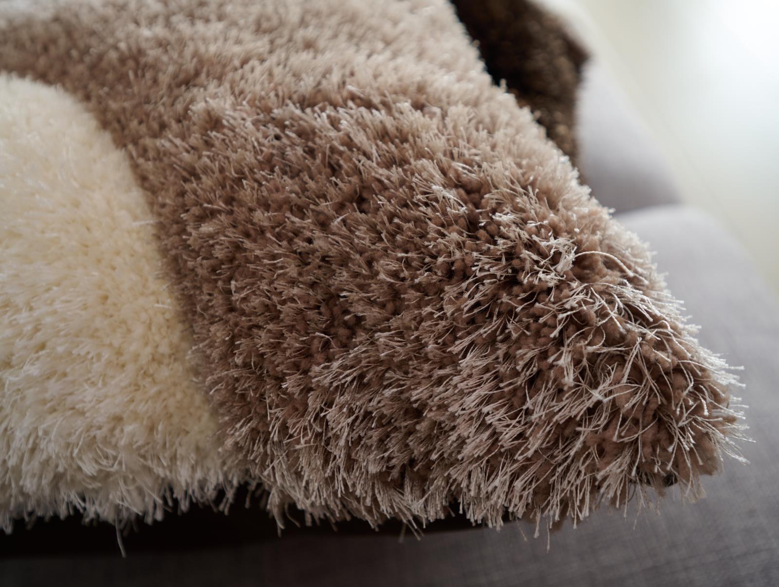 Mateos MS66P Brown Accent Pillow — view 7