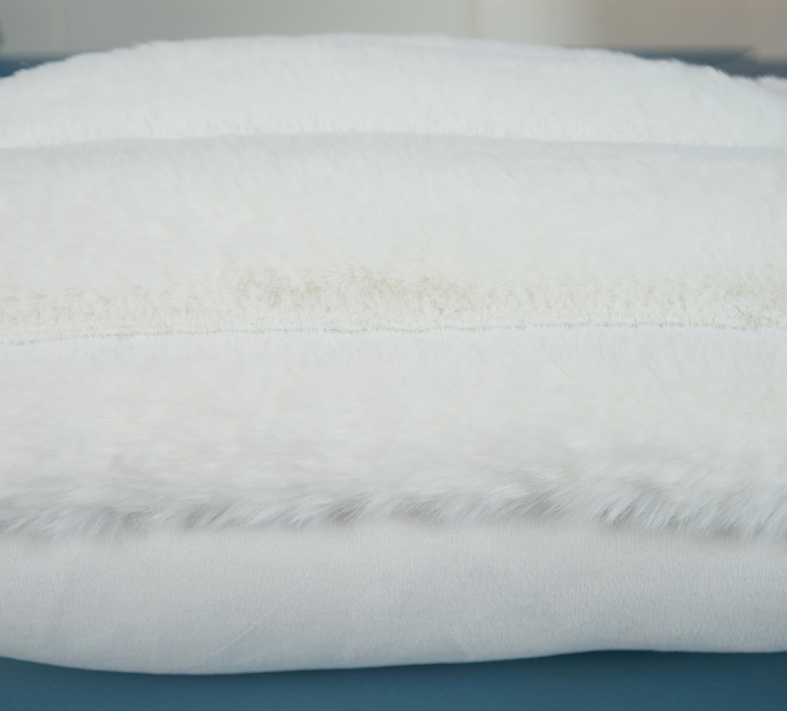 Madrid MDP01 White Accent Pillow — view 7