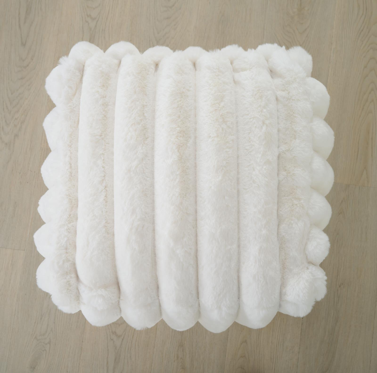 Madrid MD01 White Pouf — view 6