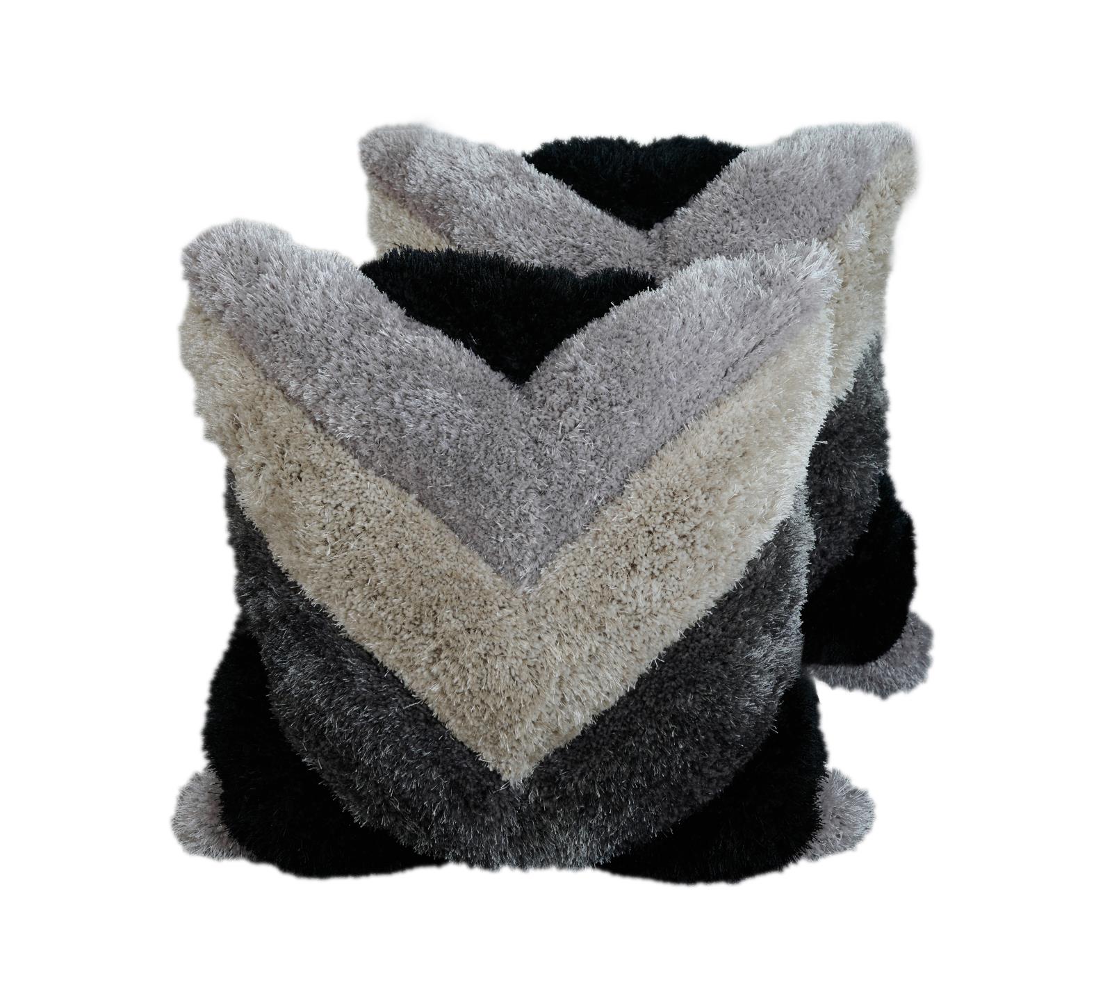 Mateos MS24P Black Accent Pillow — view 2