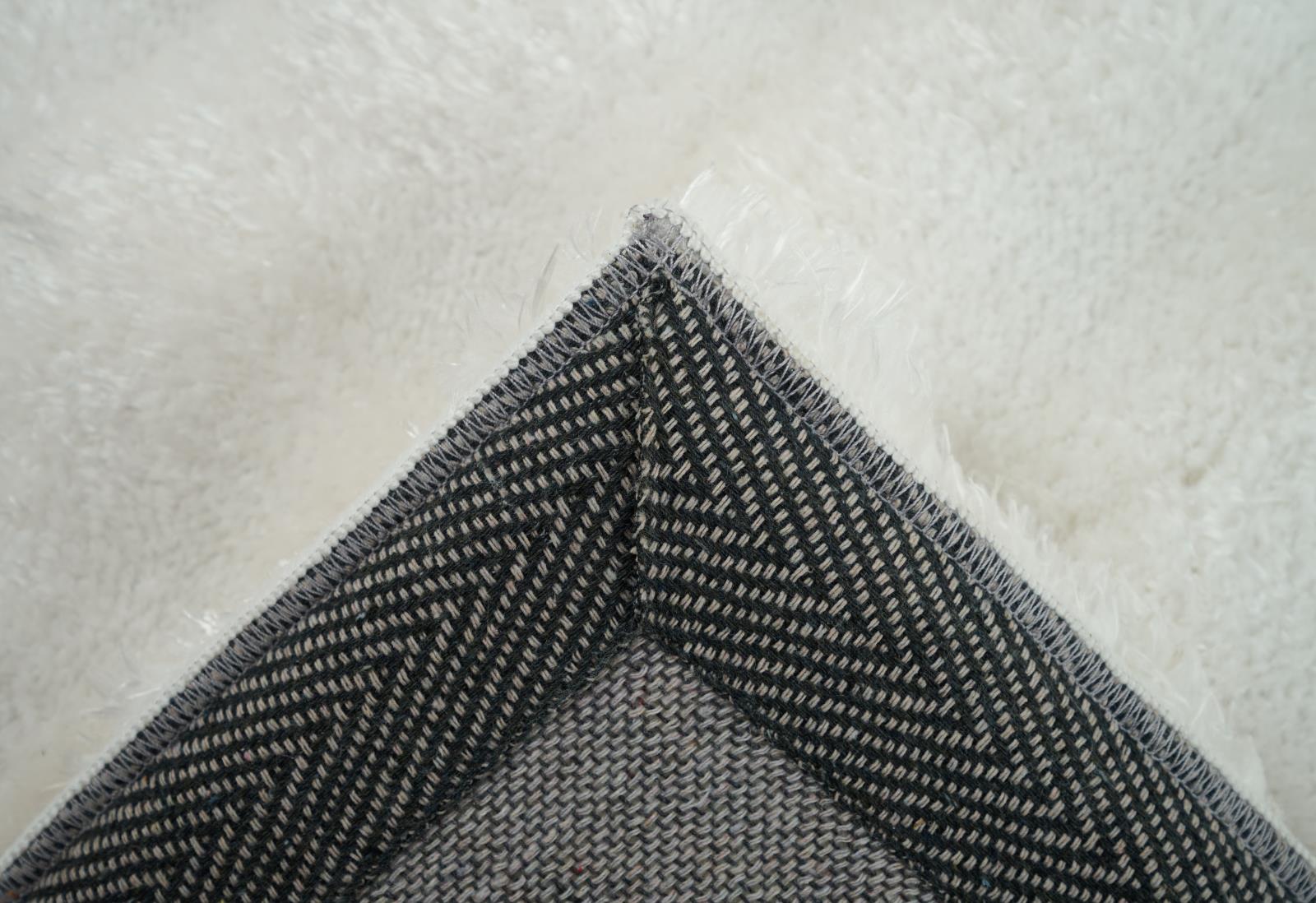 Sunny SU01 White Area Rug — view 7