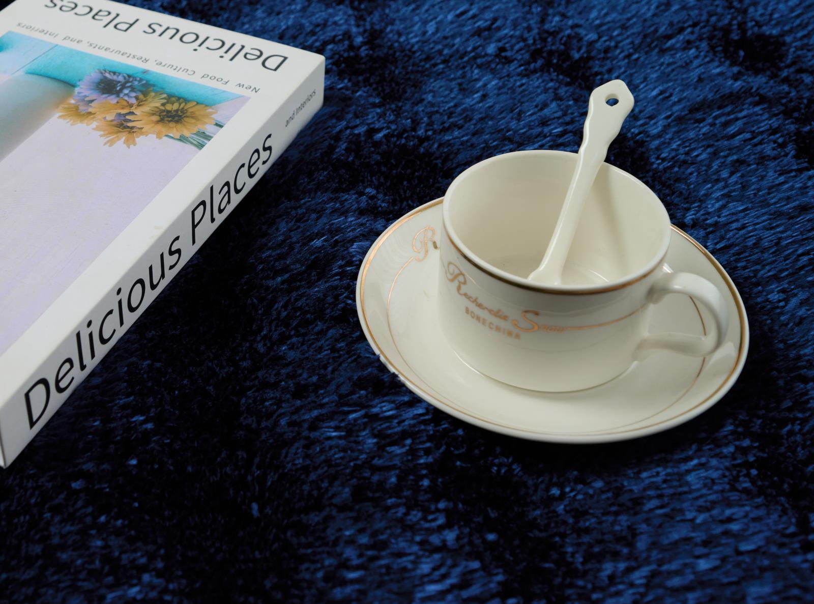 Sunny SU03 Navy Area Rug — view 7