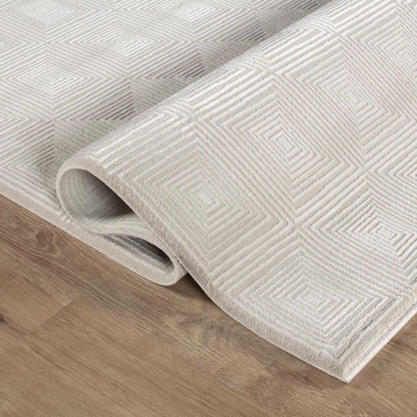 Omari OM16 Ivory Area Rug — view 3