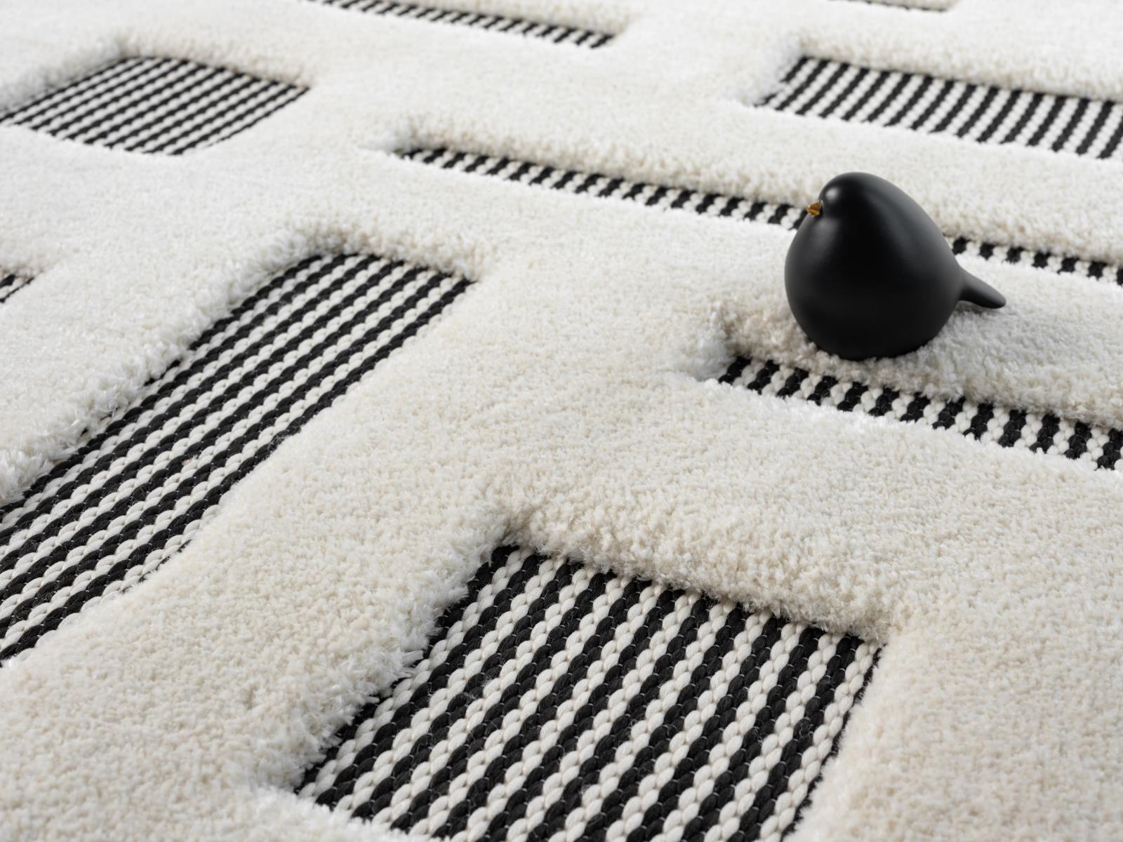 Natural NT02 Cream Area Rug — view 4