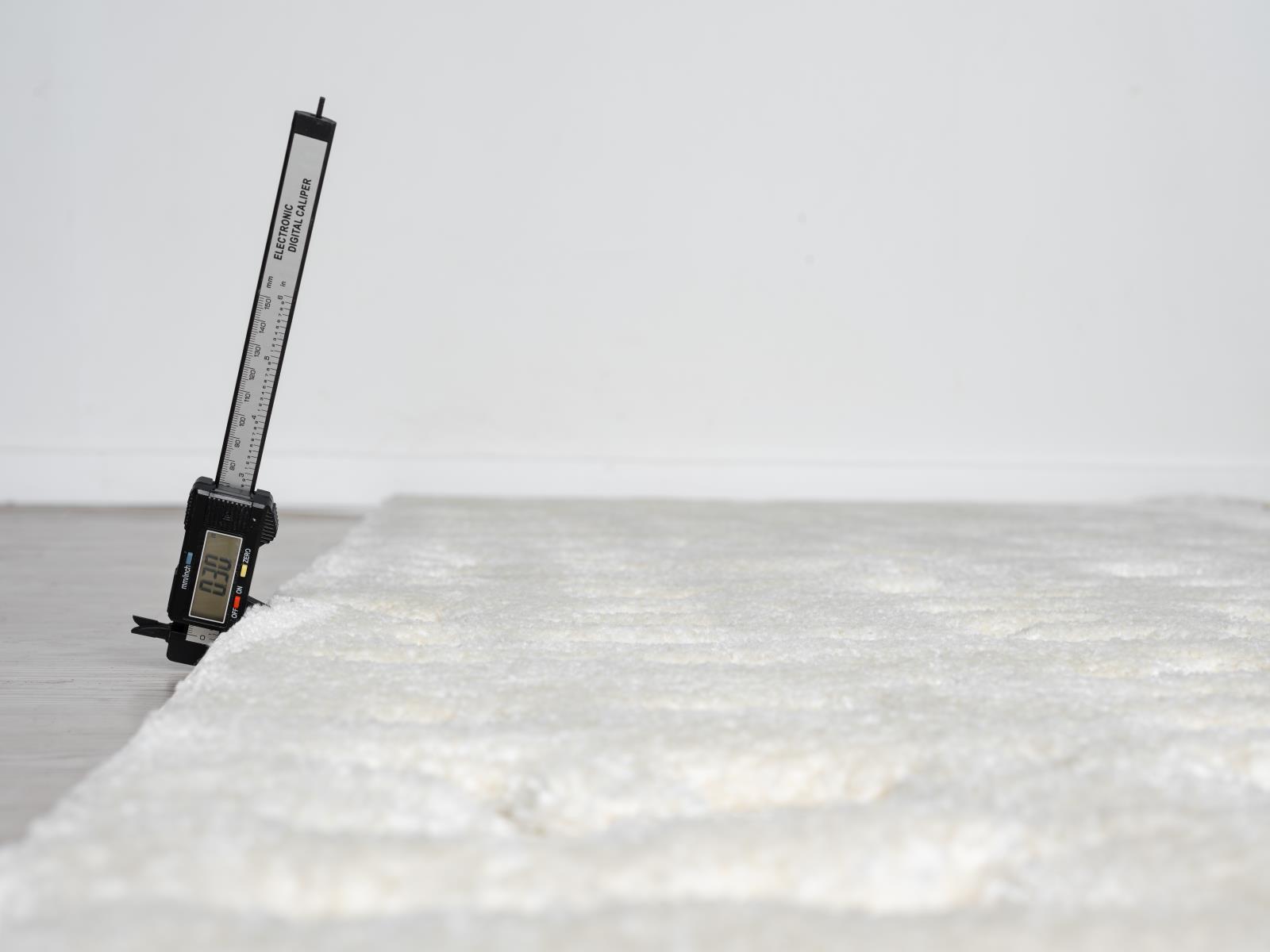 Natural NT03 Cream Area Rug — view 3