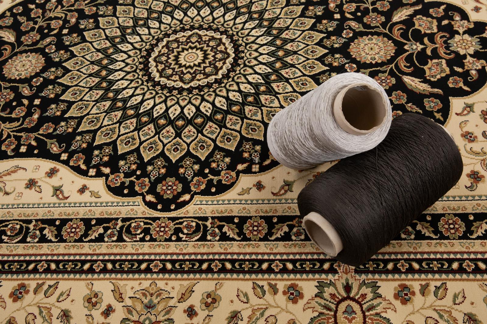 Izmir IZ09 Black Area Rug — view 3