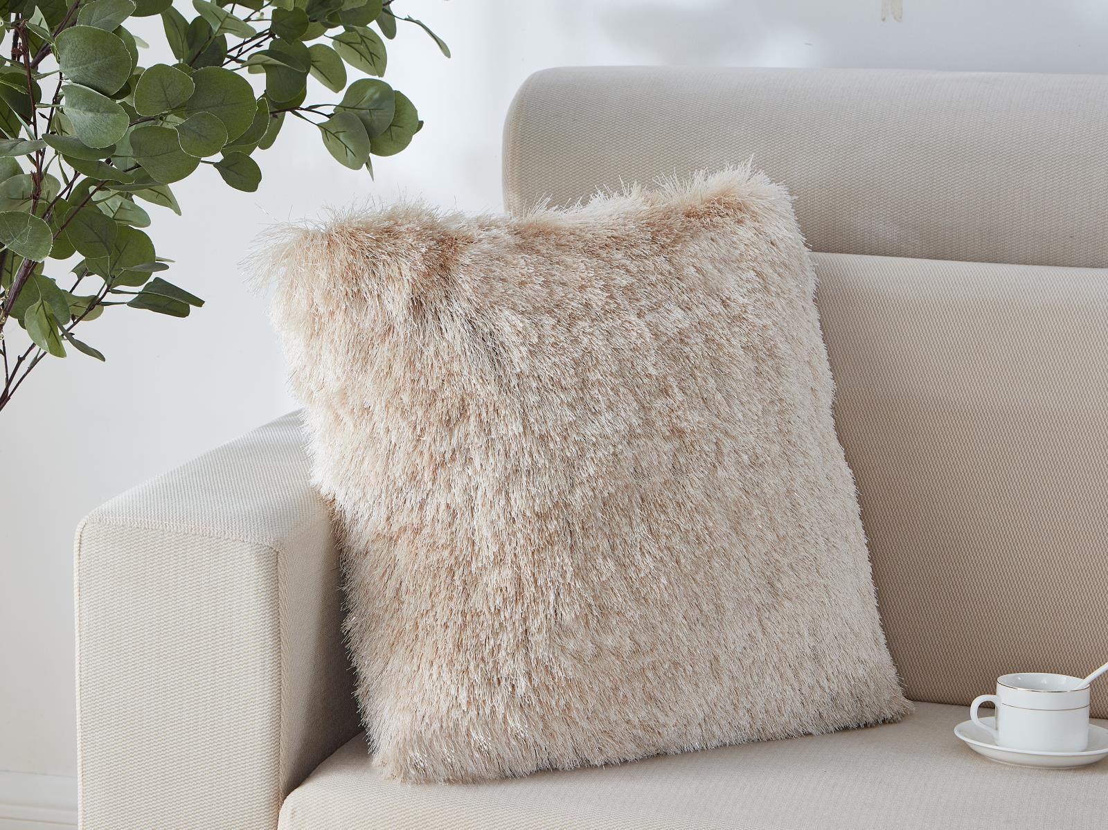 Urban URP08 Beige Accent Pillow