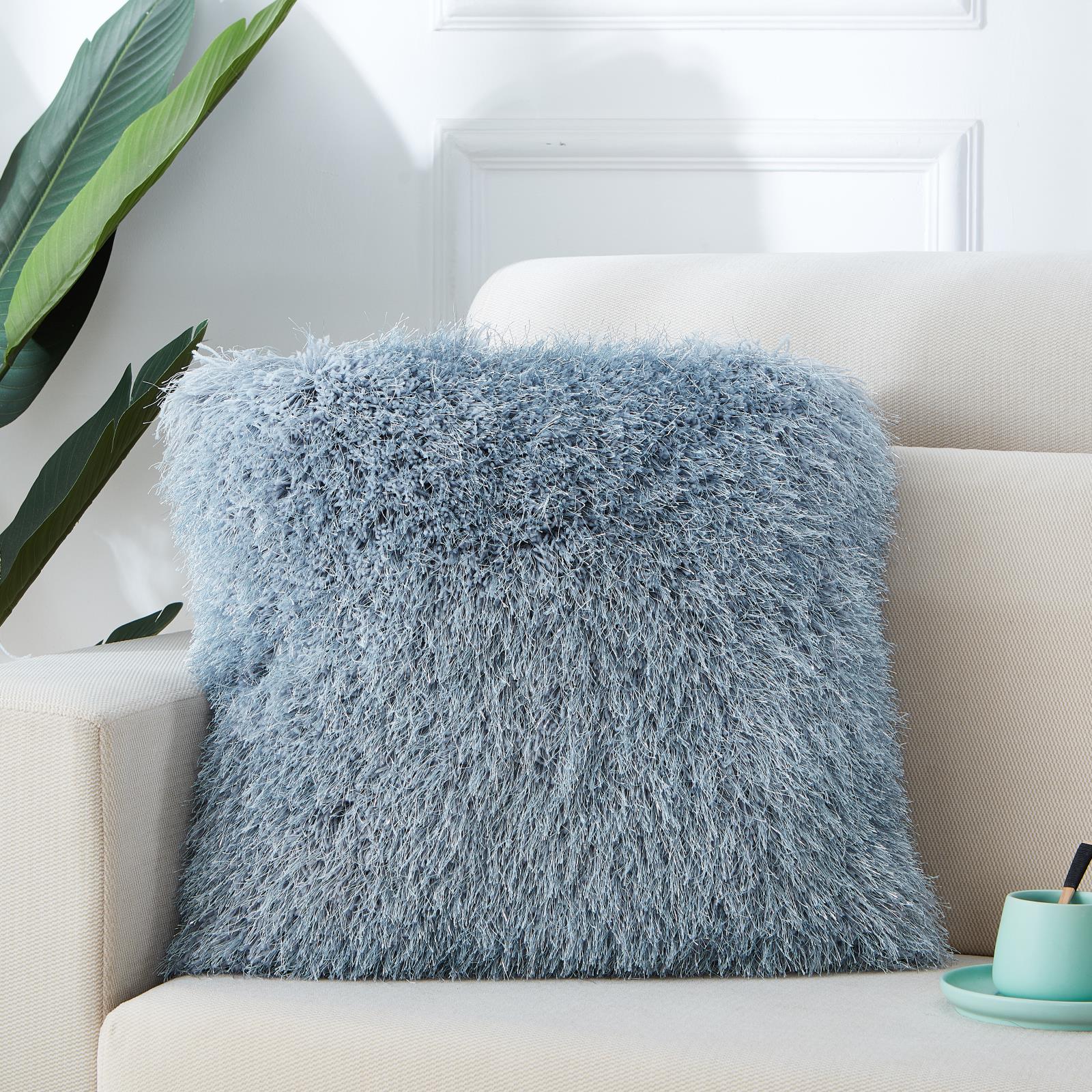 Manhattan MHP01 Gray Accent Pillow