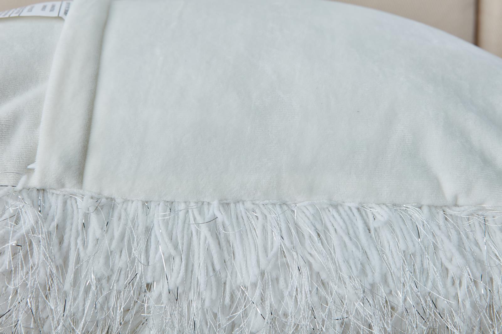 Manhattan MHP02 White Accent Pillow — view 3