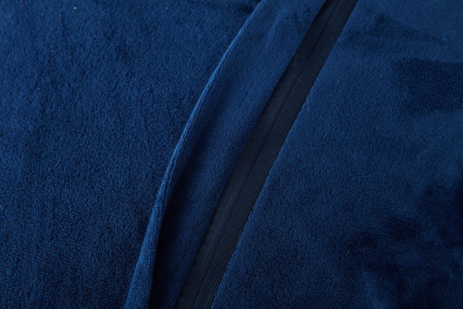 Manhattan MHP03 Navy Blue Accent Pillow — view 2