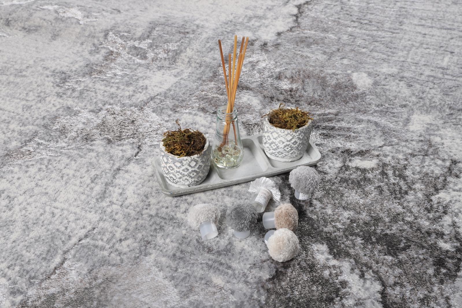 Hania HN01 Silver Gray Area Rug — view 3