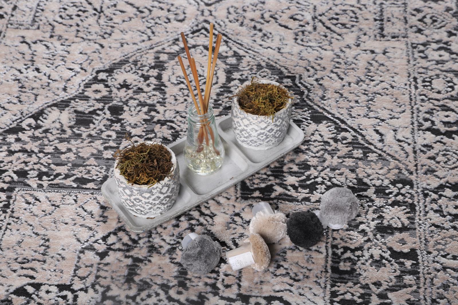 Ray RA01 Cream Area Rug — view 8
