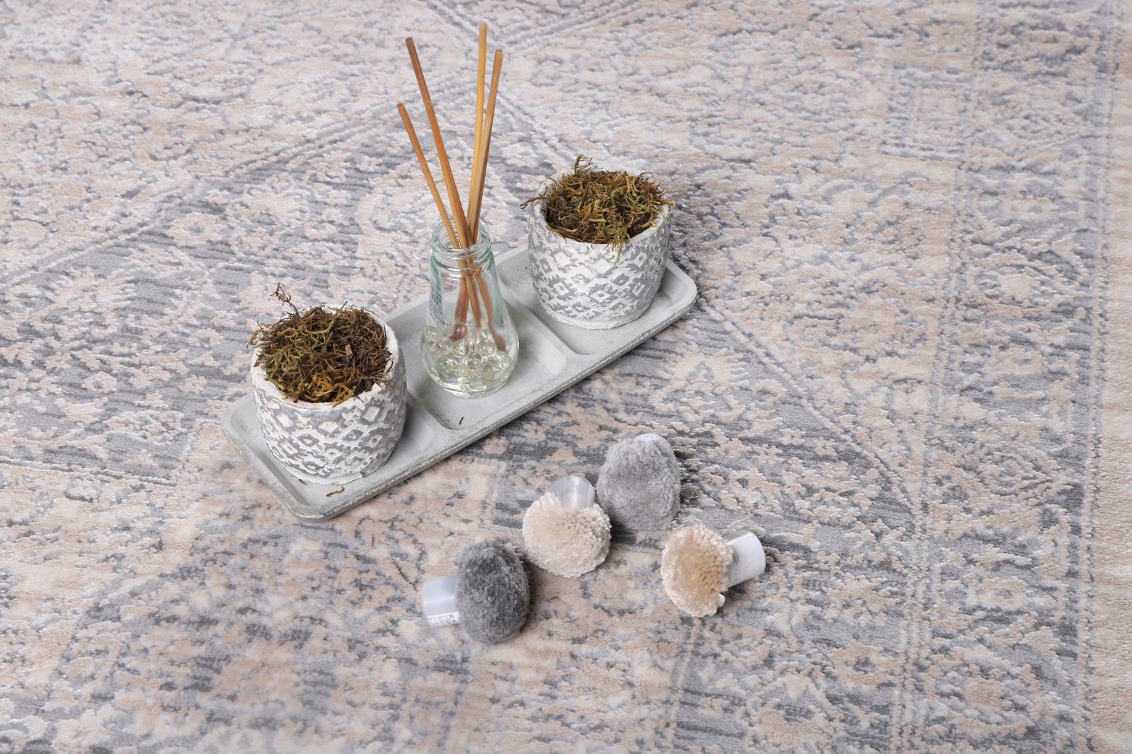 Ray RA02 Cream Area Rug — view 8