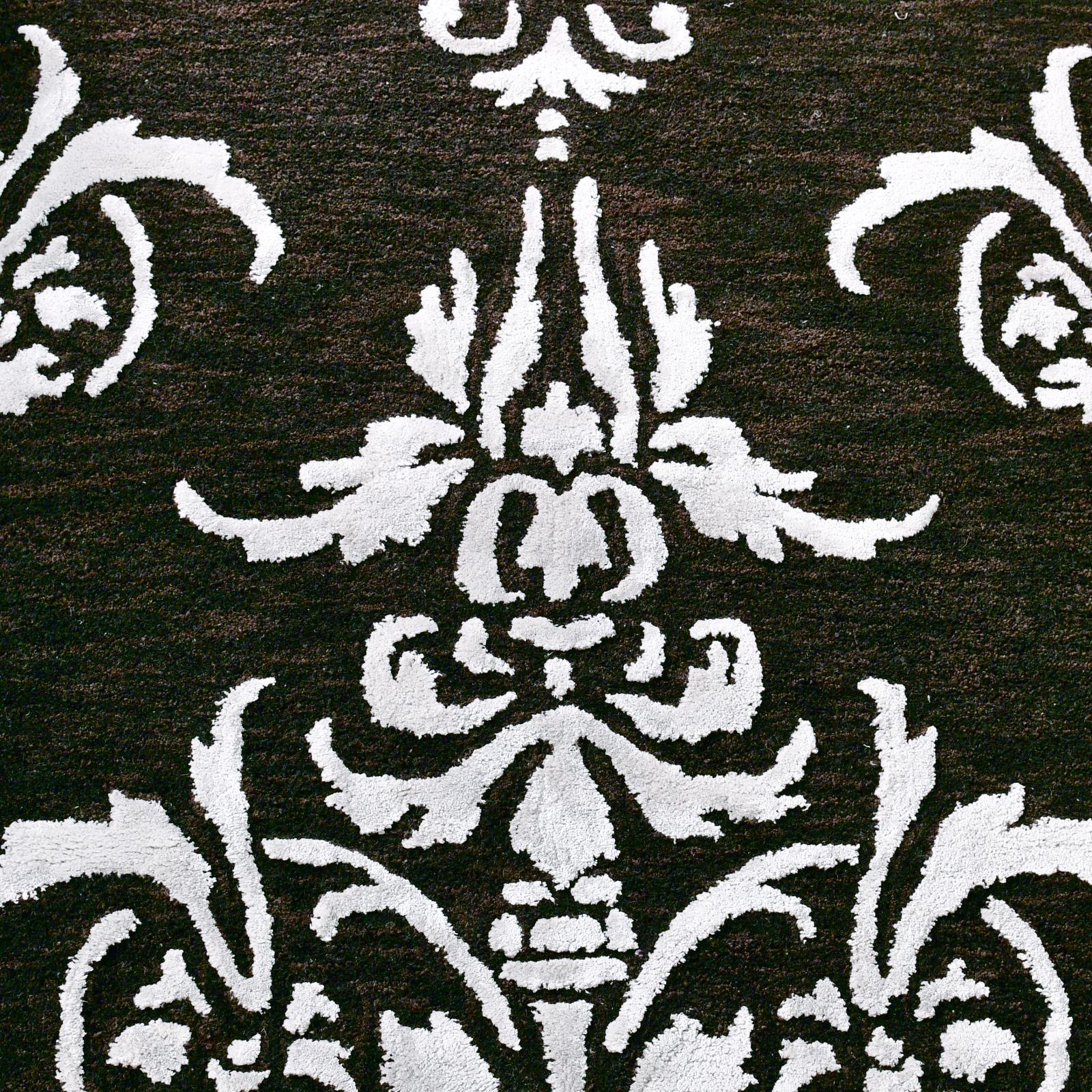 Como CO07 Black Area Rug — view 3