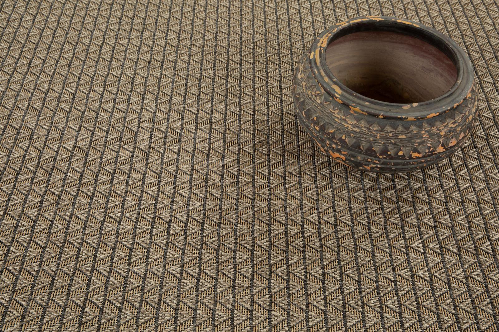 San Pedro SP02 Natural Tan Indoor/Outdoor Rug — view 3