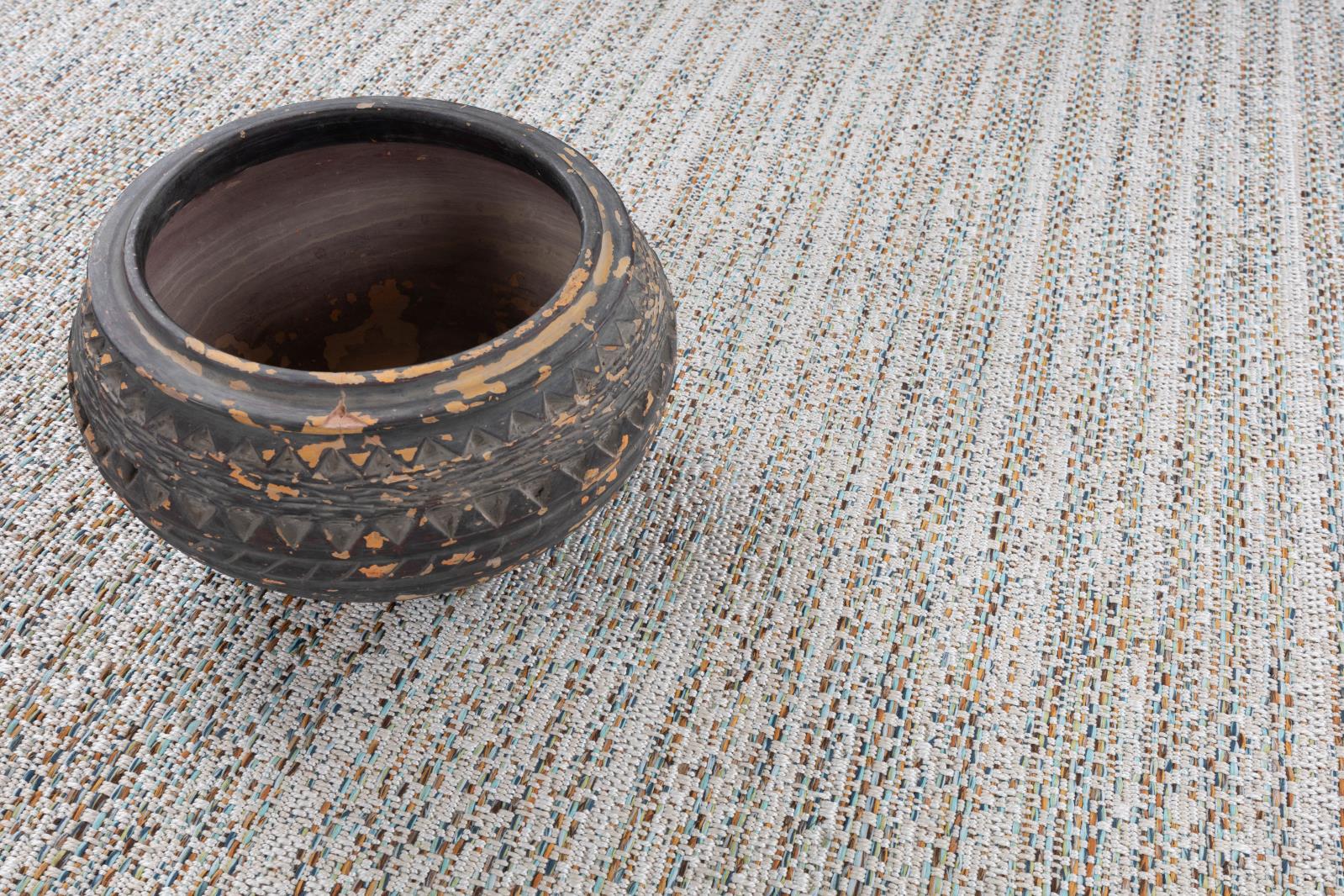 Belize BZ02 Ivory Indoor/Outdoor Rug — view 7