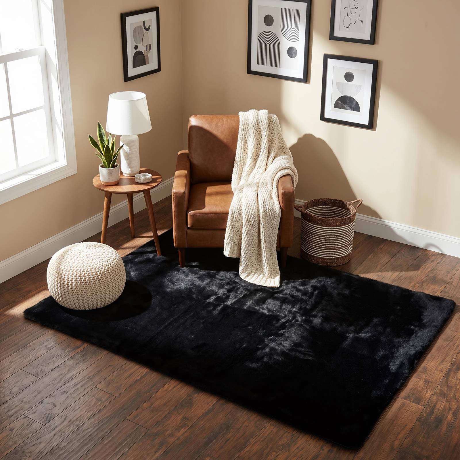 Miami MM02 Black Area Rug — view 4