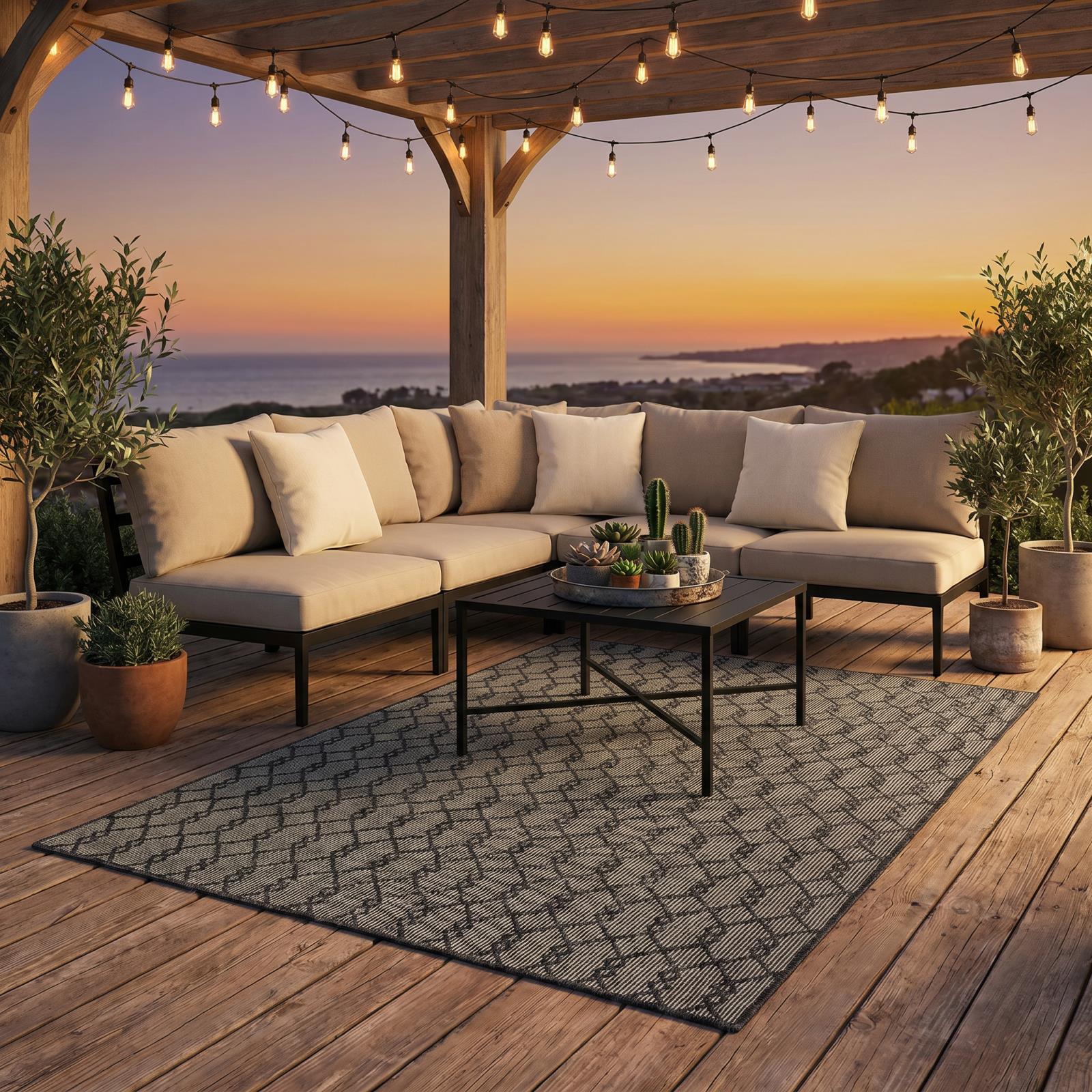Larissa LS01 Gray Indoor/Outdoor Rug