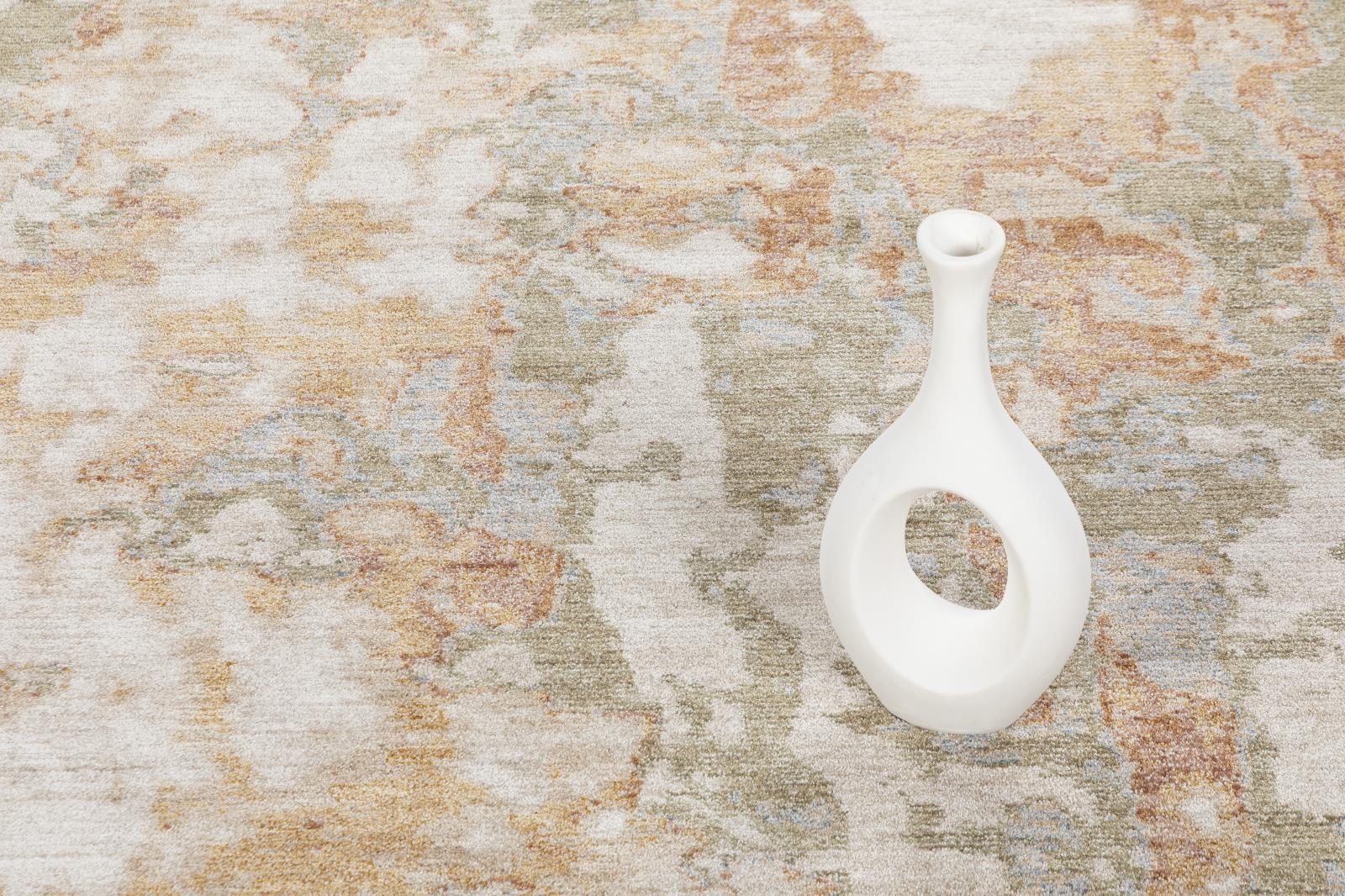 Roma RM02 Beige Area Rug — view 4