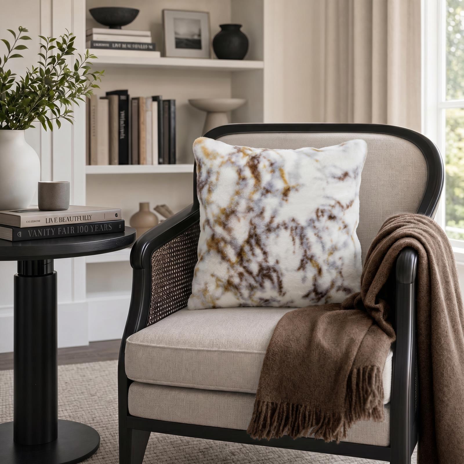 Luxury LXP04 Multicolor Accent Pillow