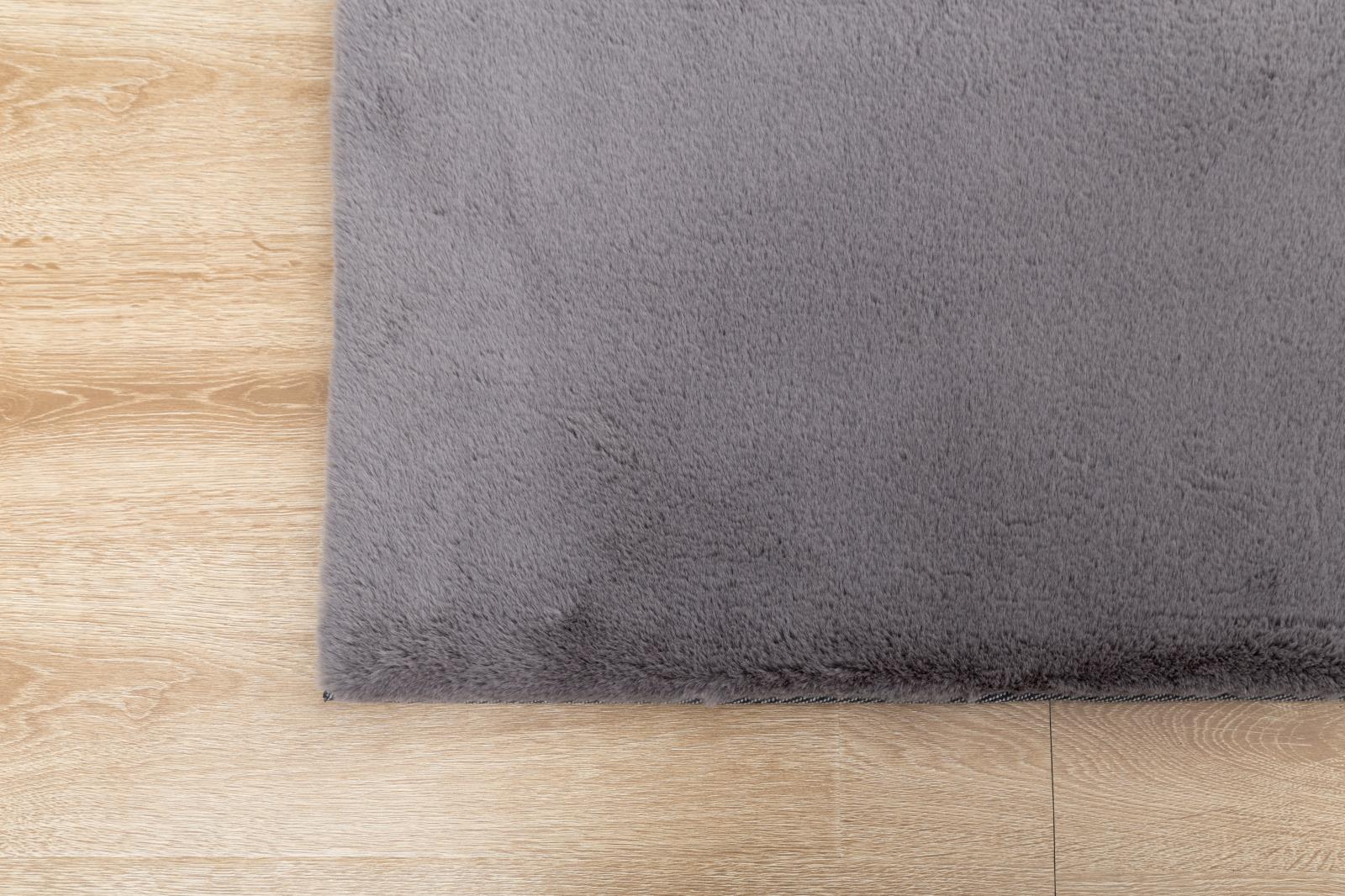 Faux Rabbit Fur RB04 Gray Shag Rug — view 5