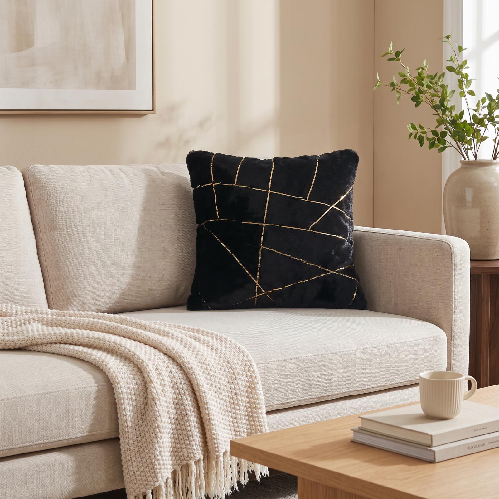 Emma EMP02 Black Accent Pillow
