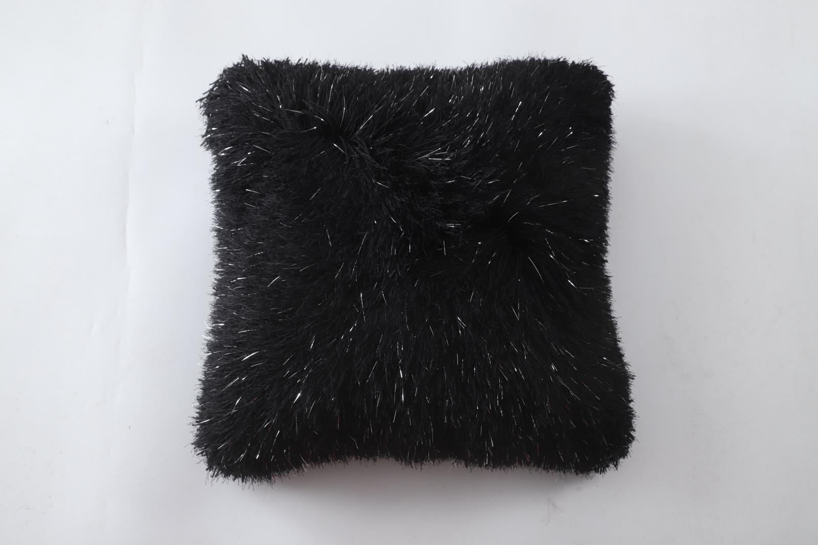 Manhattan MHP08 Black Accent Pillow