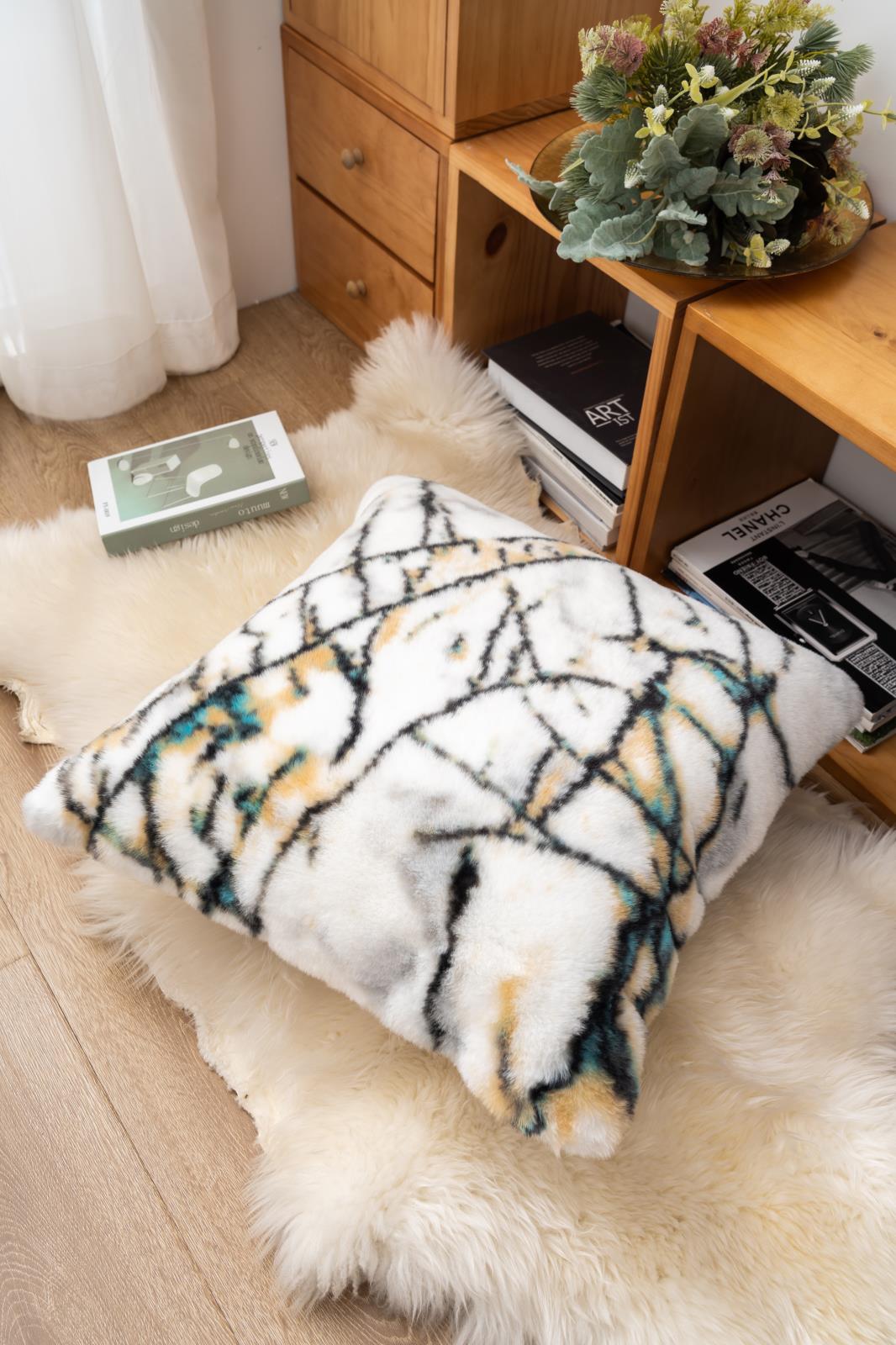 Luxury LXP02 Multicolor Accent Pillow — view 6