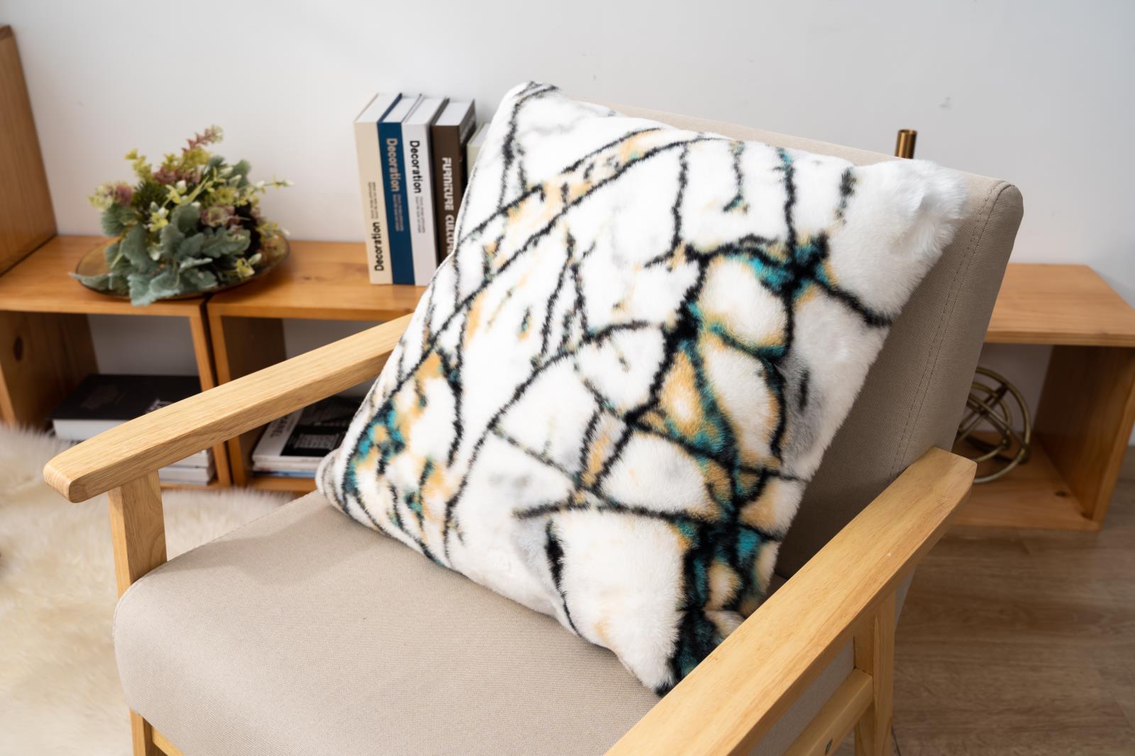 Luxury LXP02 Multicolor Accent Pillow — view 4