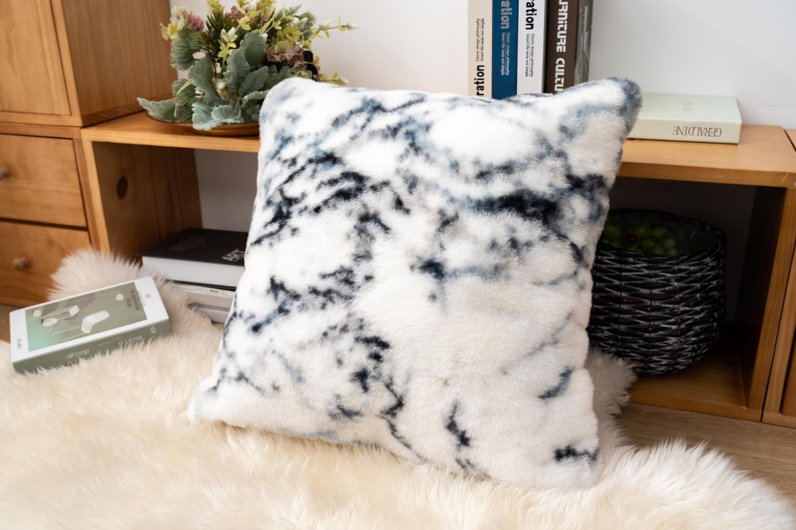 Luxury LXP03 Multicolor Accent Pillow — view 3
