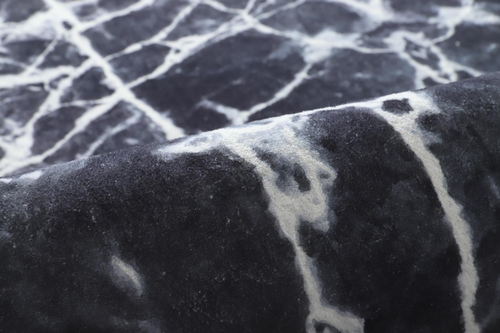 Retro RT05 Black Shag Rug — view 2