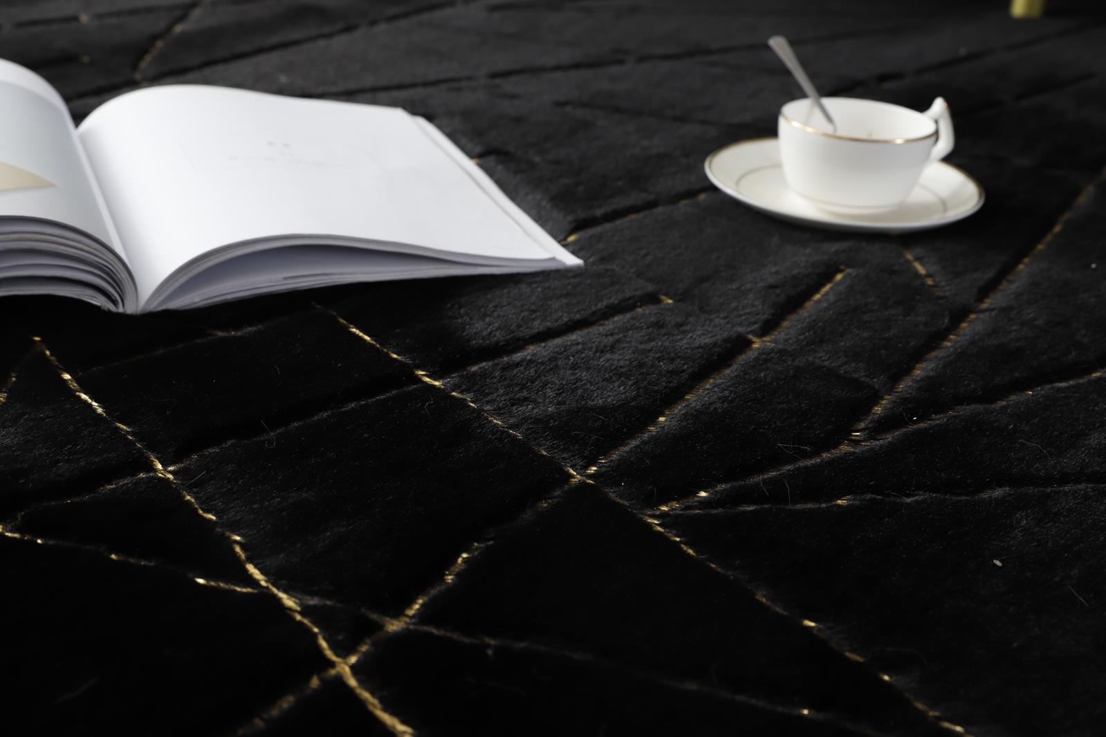 Emma EM02 Black Shag Rug — view 4