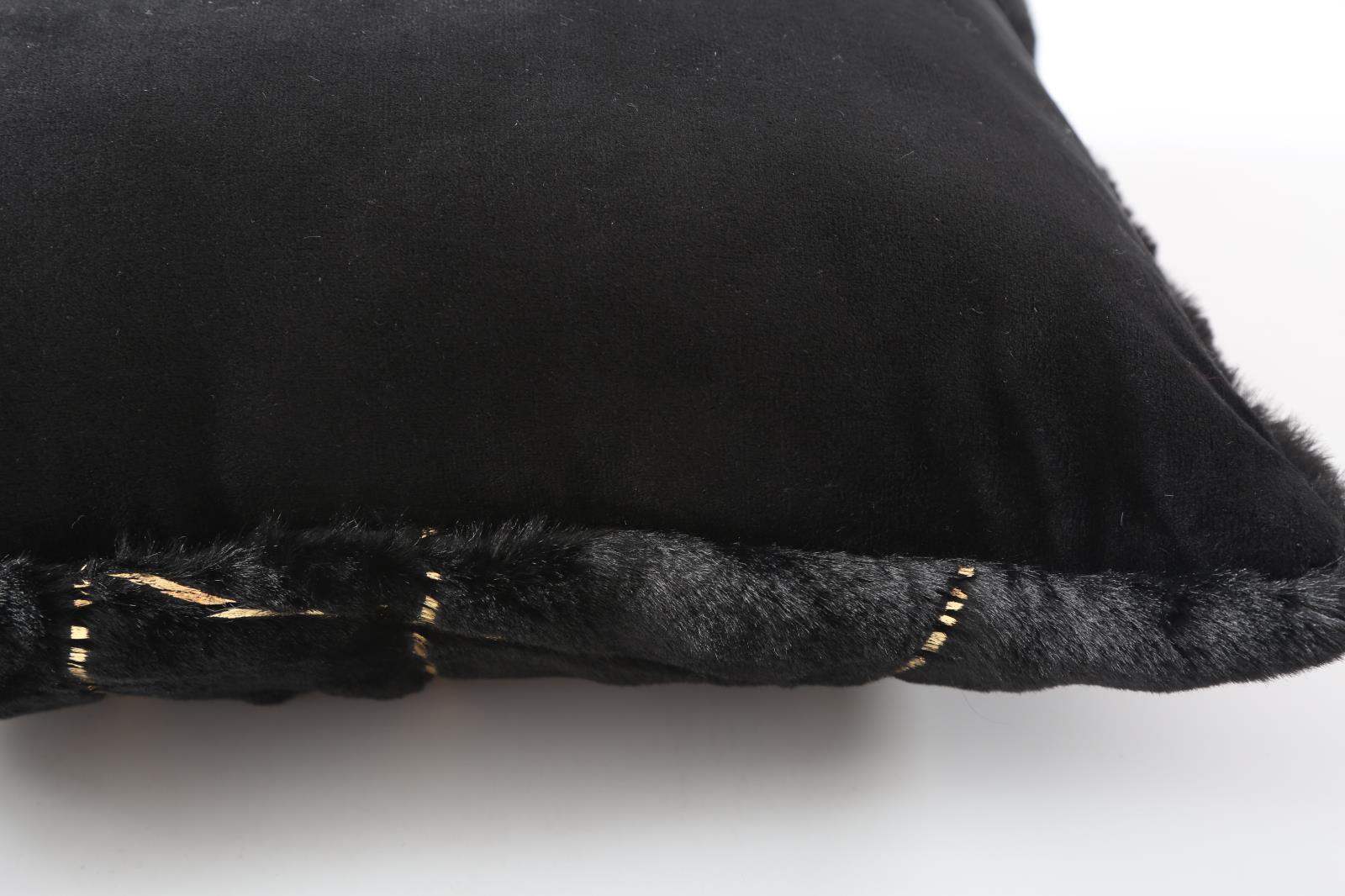 Emma EMP02 Black Accent Pillow — view 4