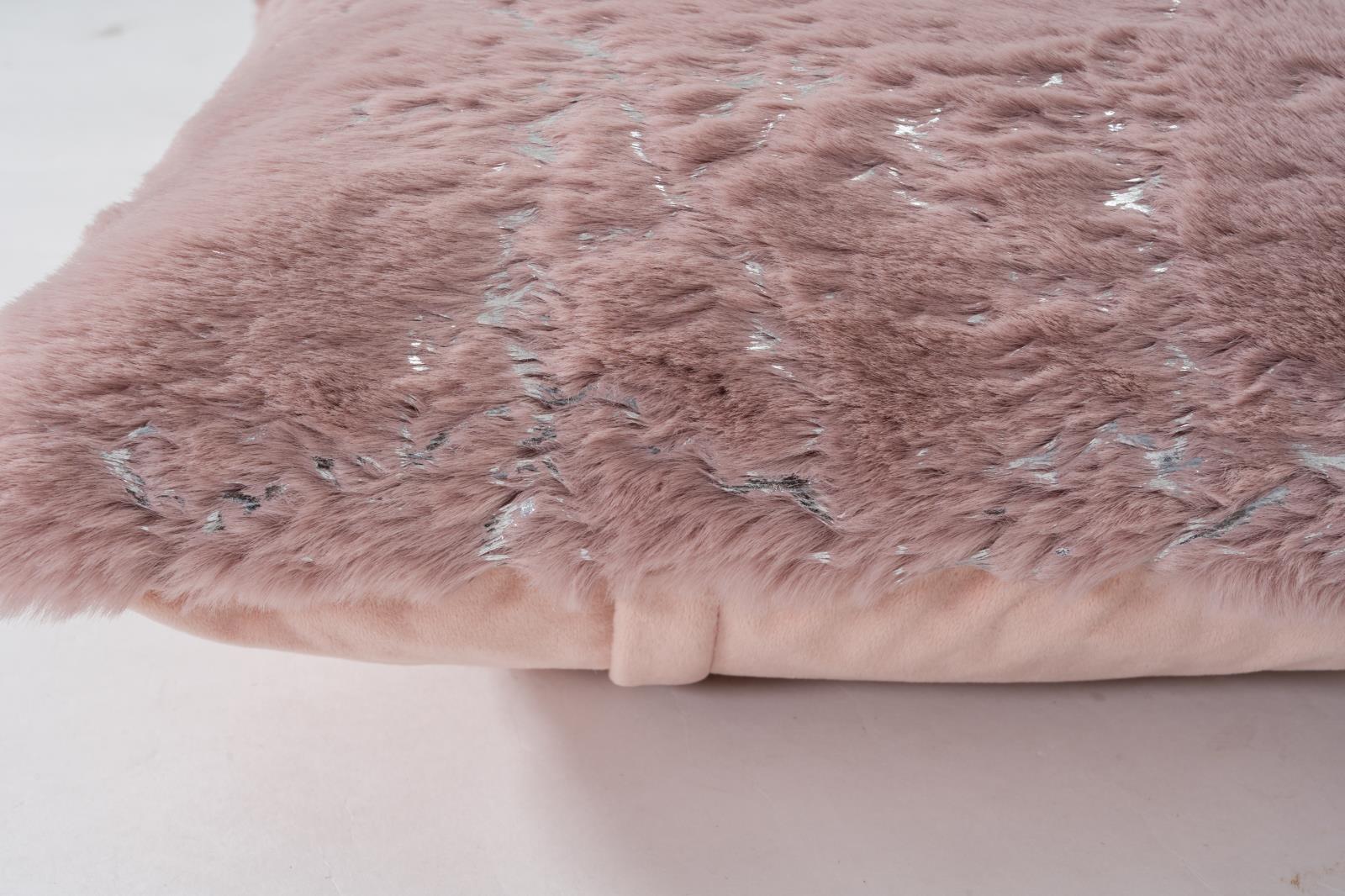 Chryso CH01P Pink Accent Pillow — view 4